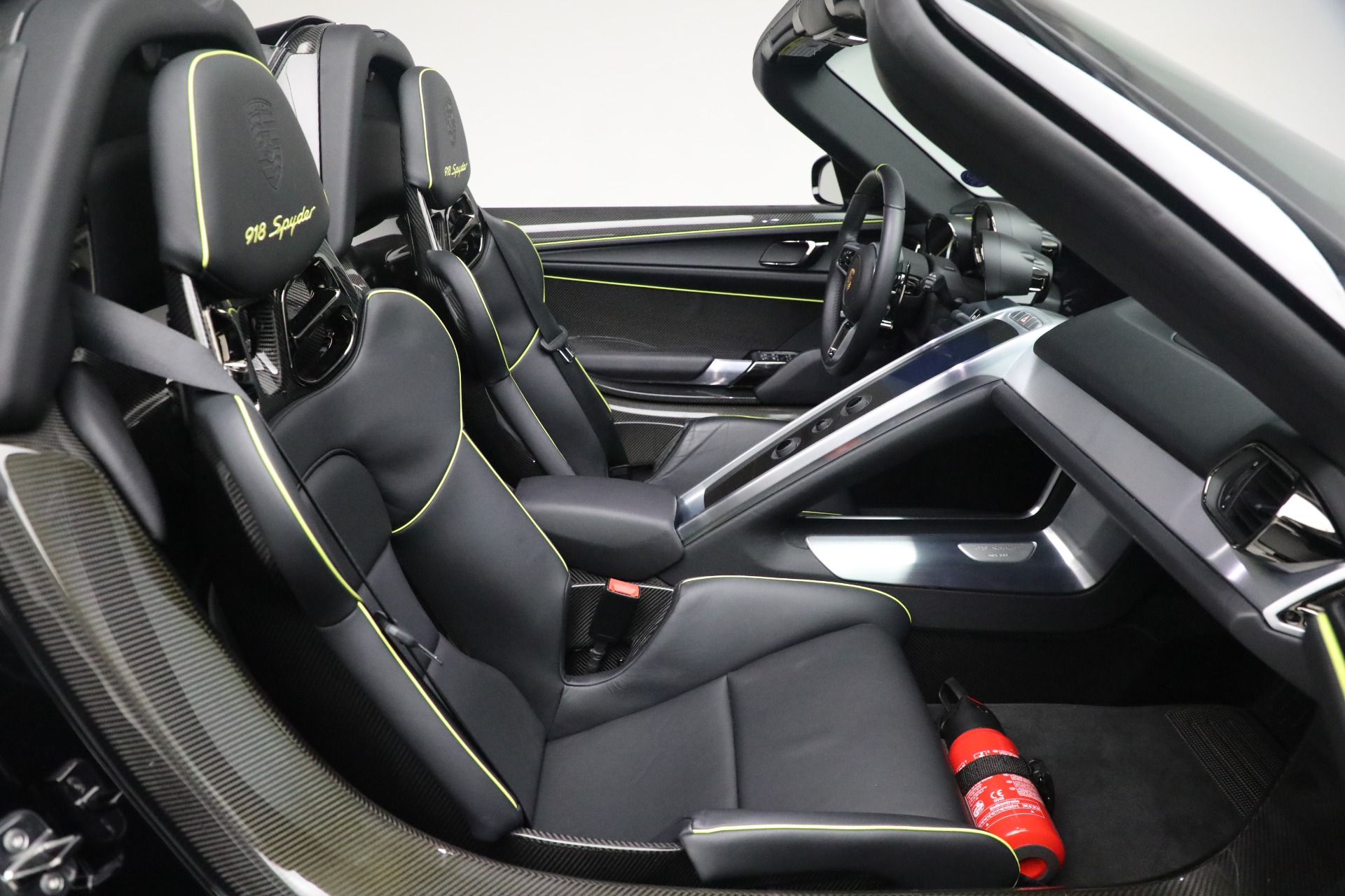 2015 Porsche 918 Spyder, 10/20