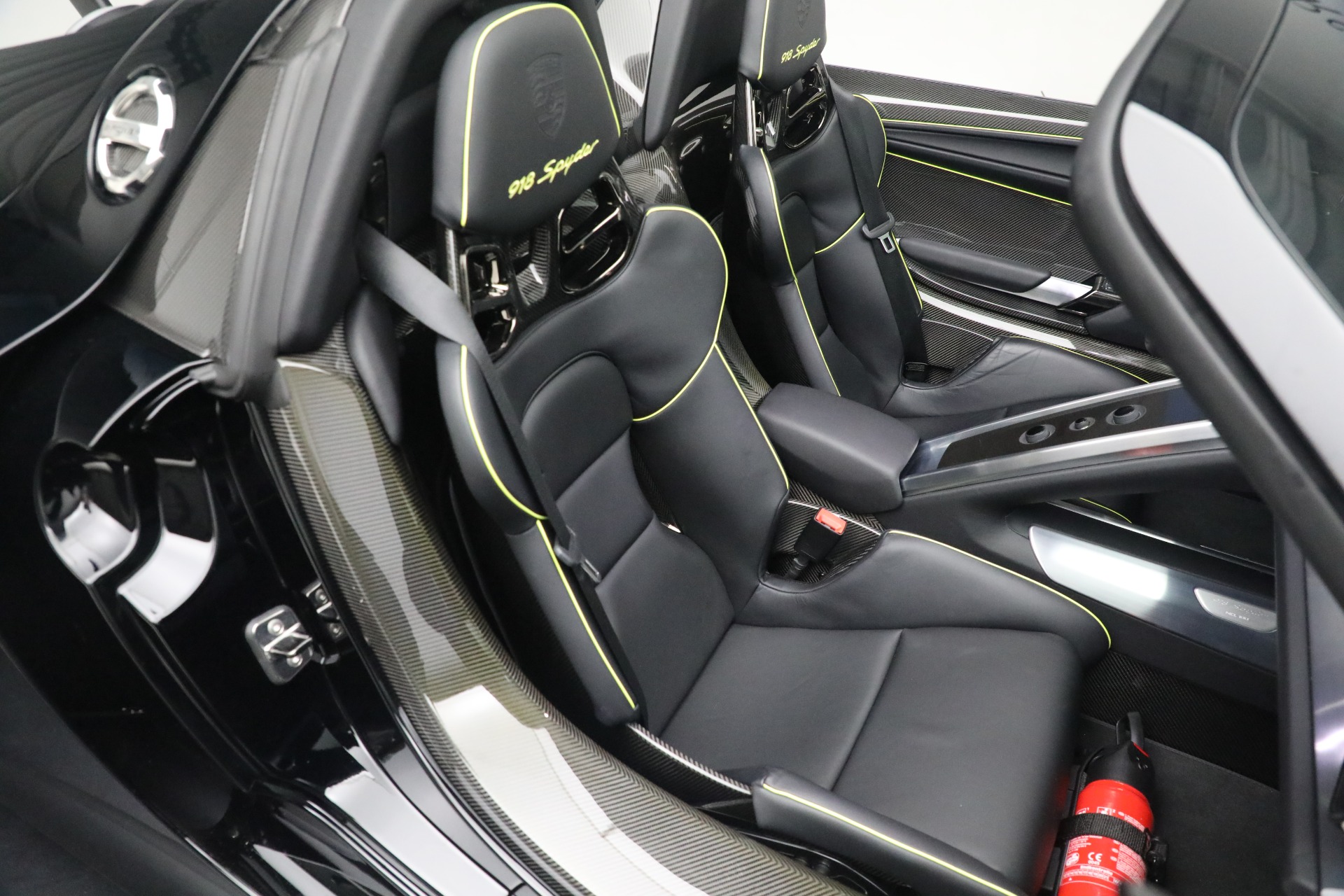 2015 Porsche 918 Spyder, 11/20
