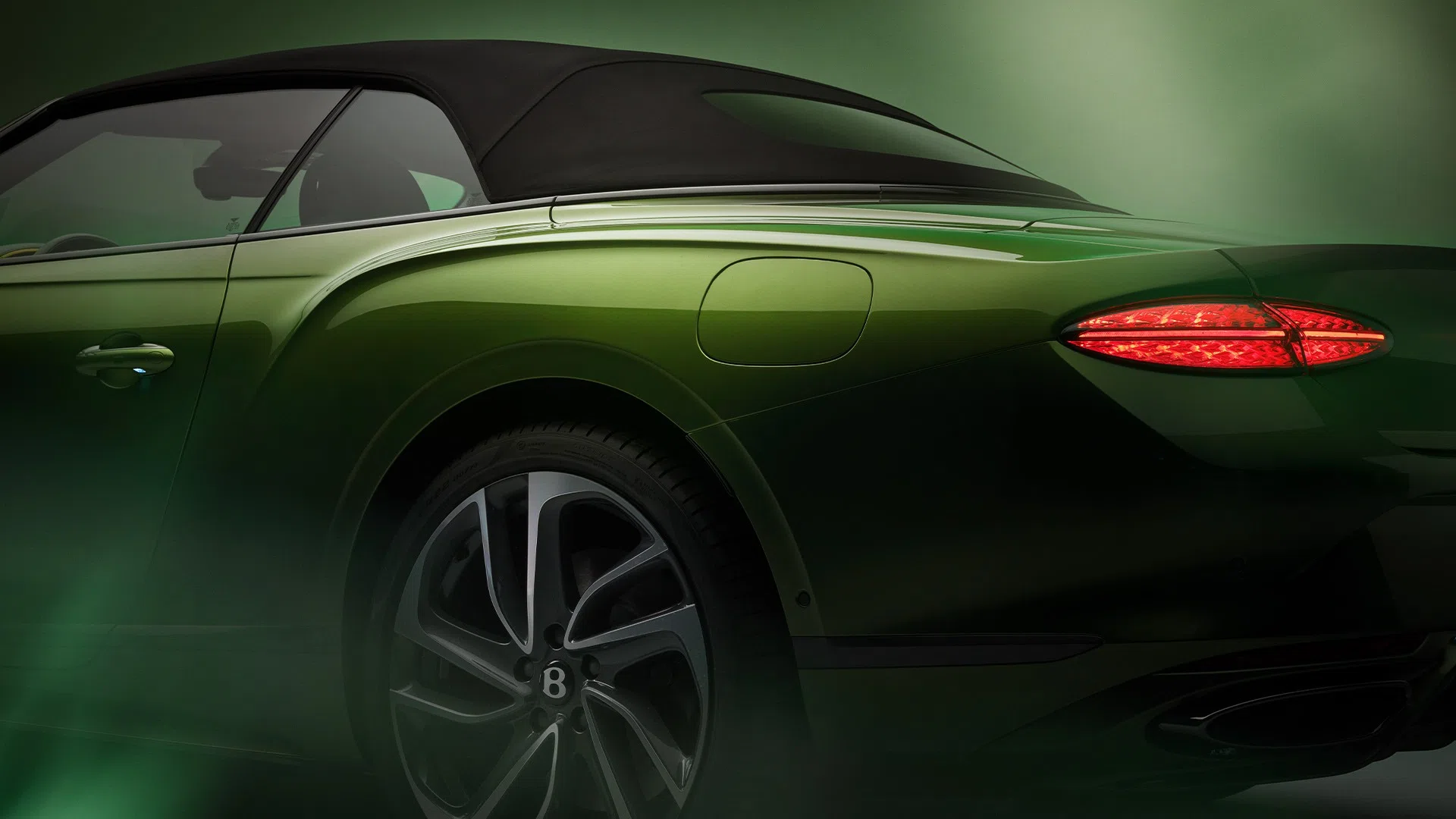 2025 Bentley Continental GTC Speed, side profile