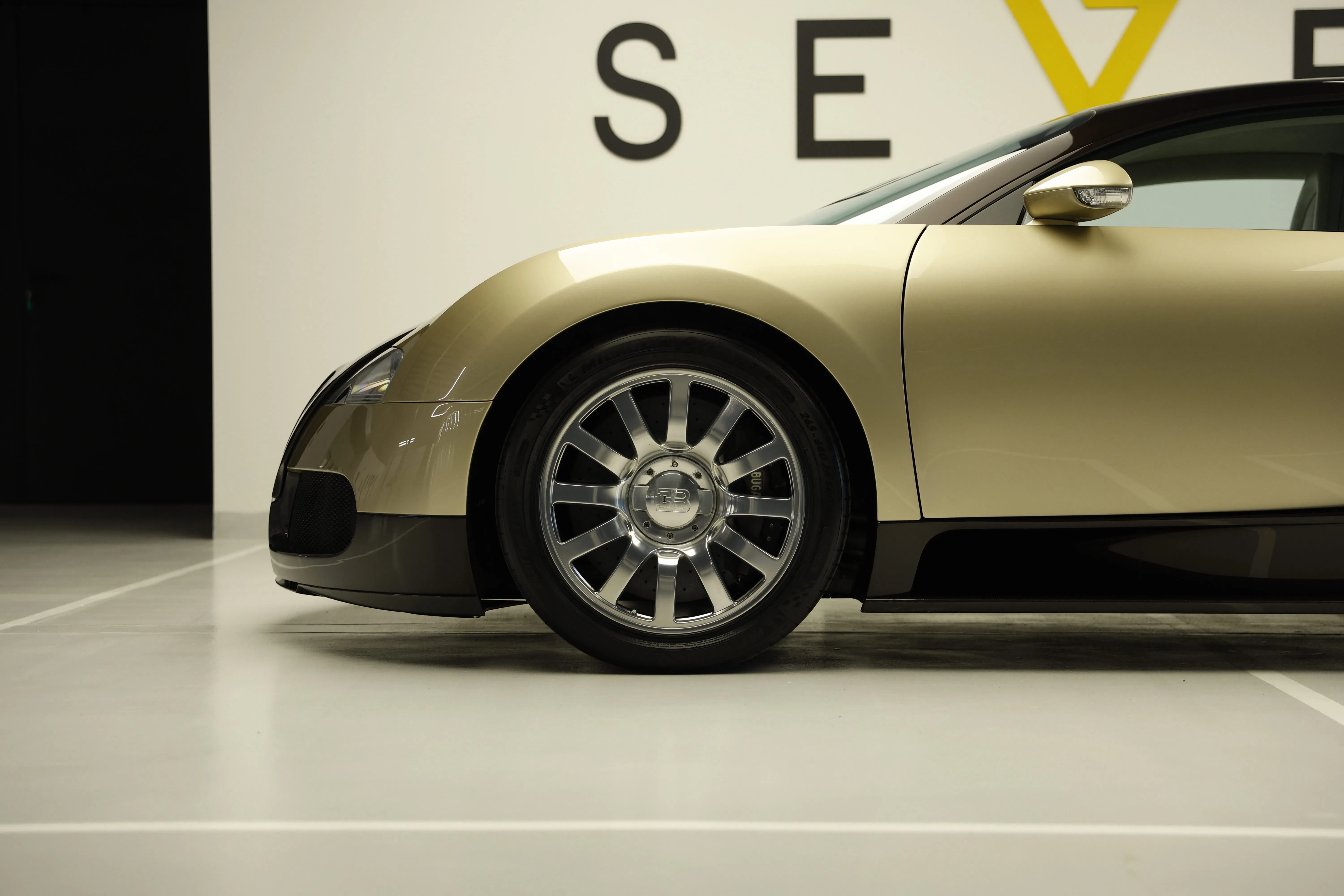 2008 Bugatti Veyron for sale, exterior