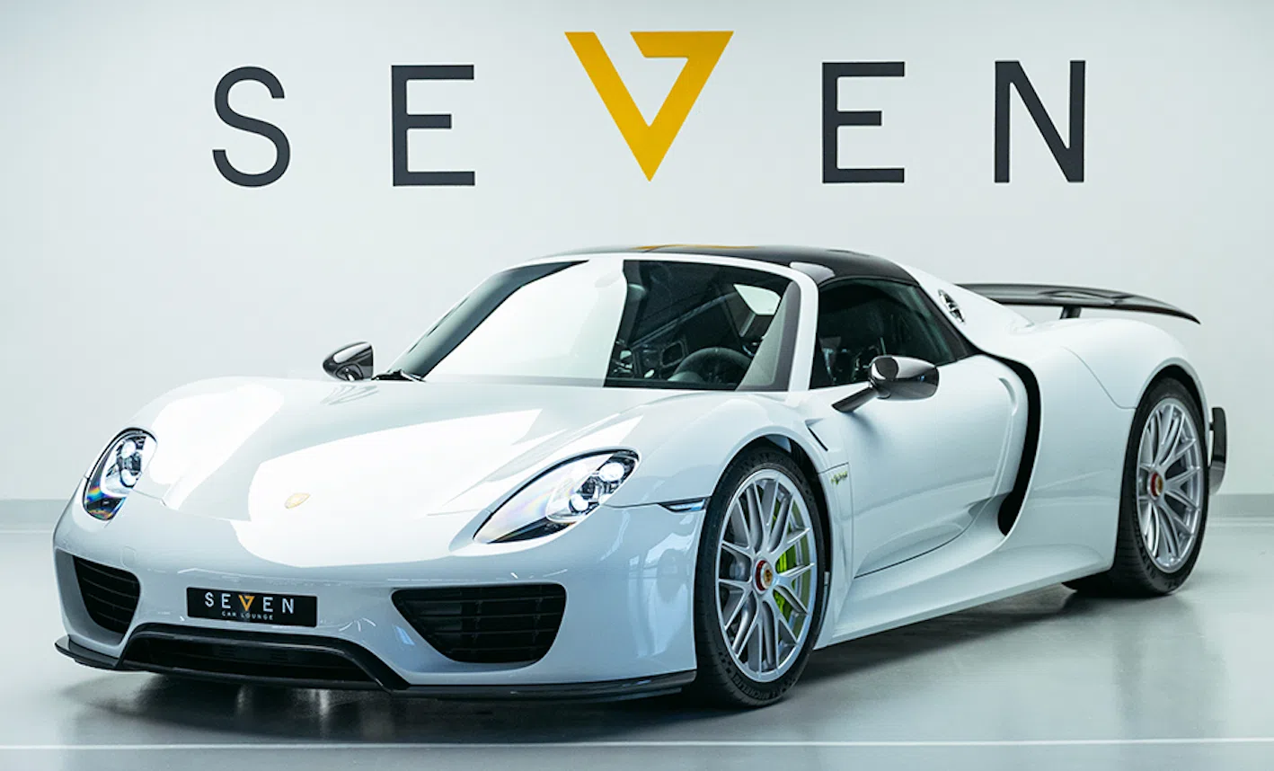 2015 Porsche 918 Spyder