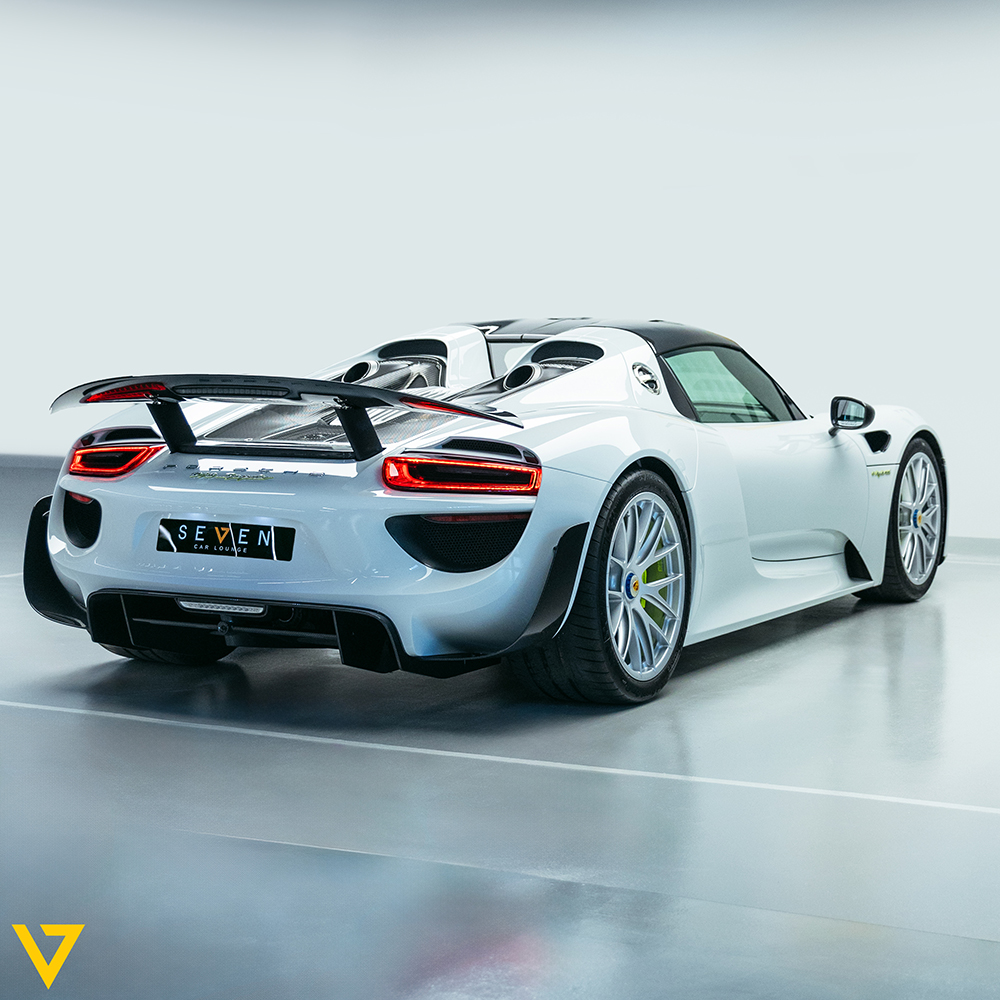 2015 Porsche 918 Spyder, 8/16