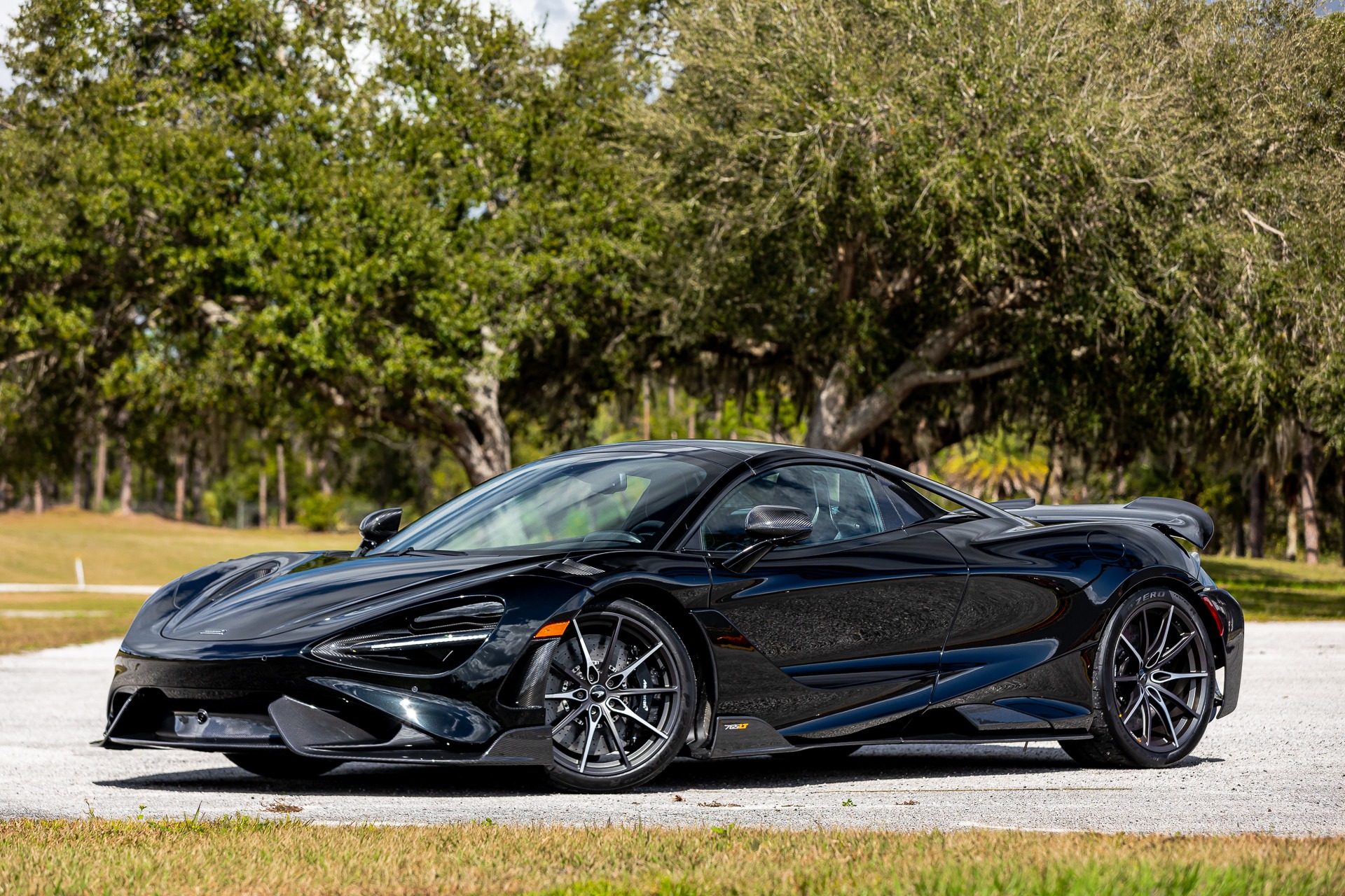 2022 McLaren 765LT Spider XP, 3/20