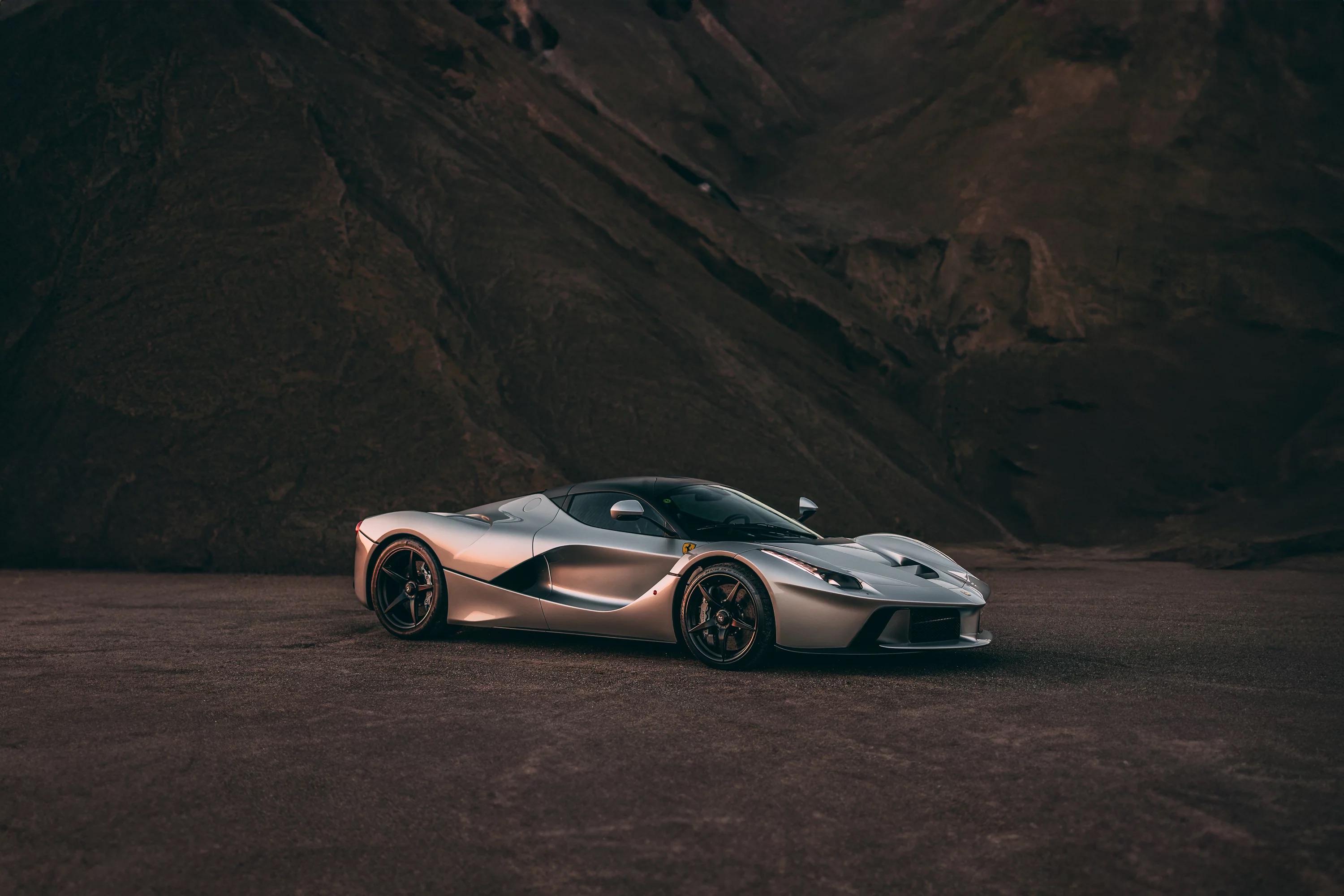 2015 Ferrari LaFerrari, 2/6