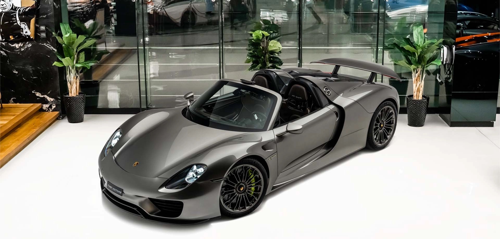 2015 Porsche 918 Spyder