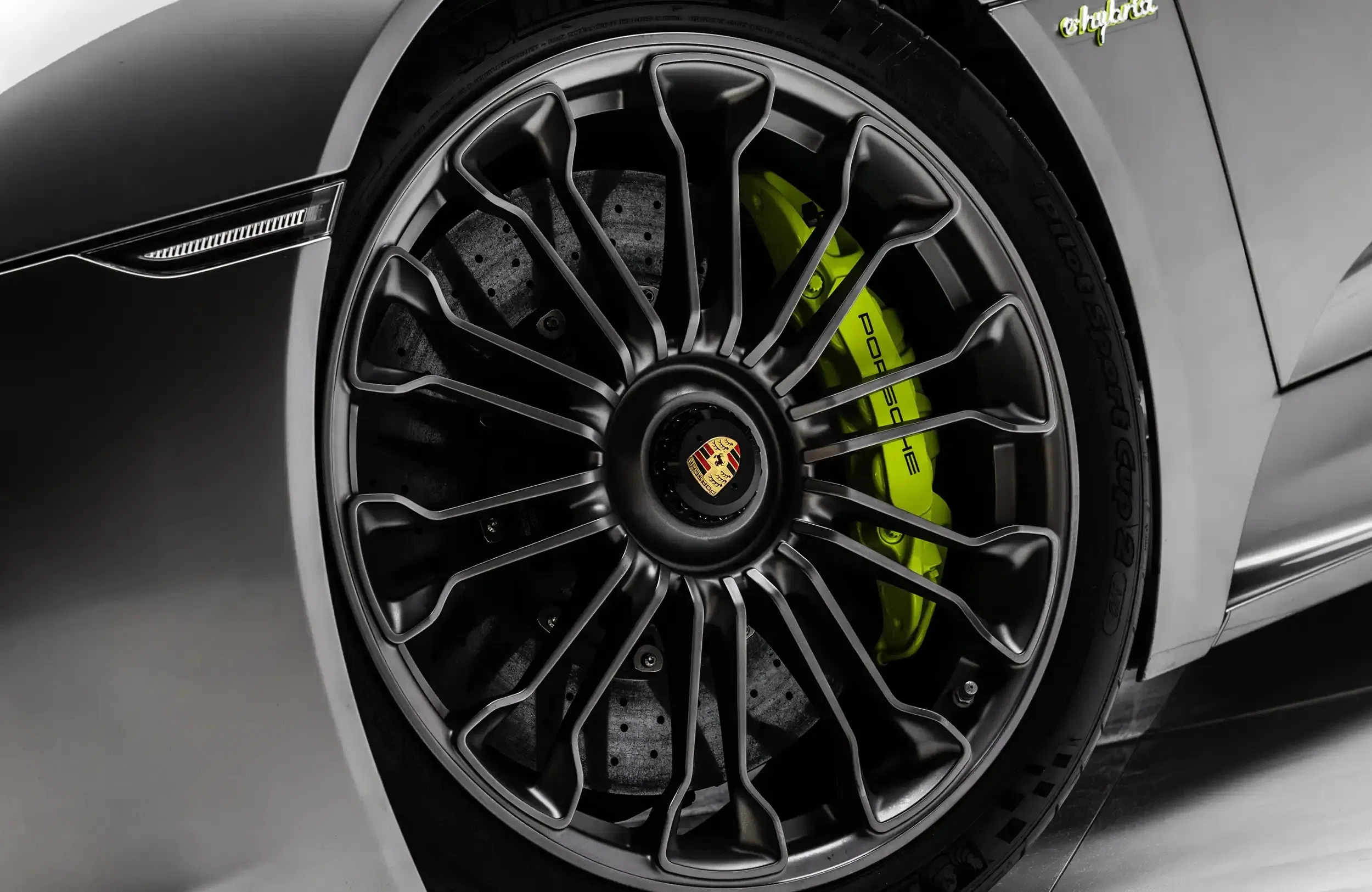 2015 Porsche 918 Spyder wheel