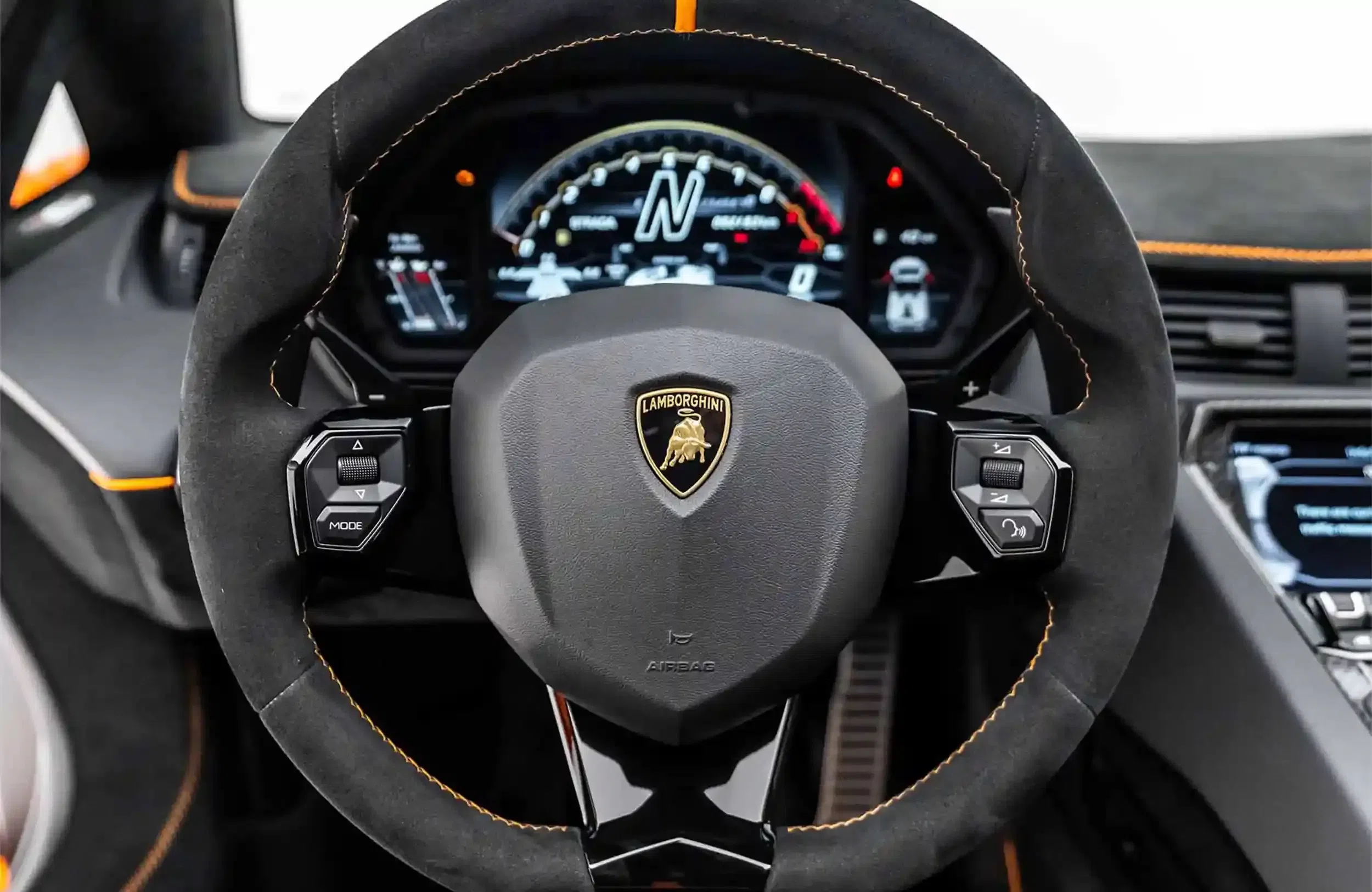 2021 Lamborghini Aventador SVJ Roadster interior, steering wheel