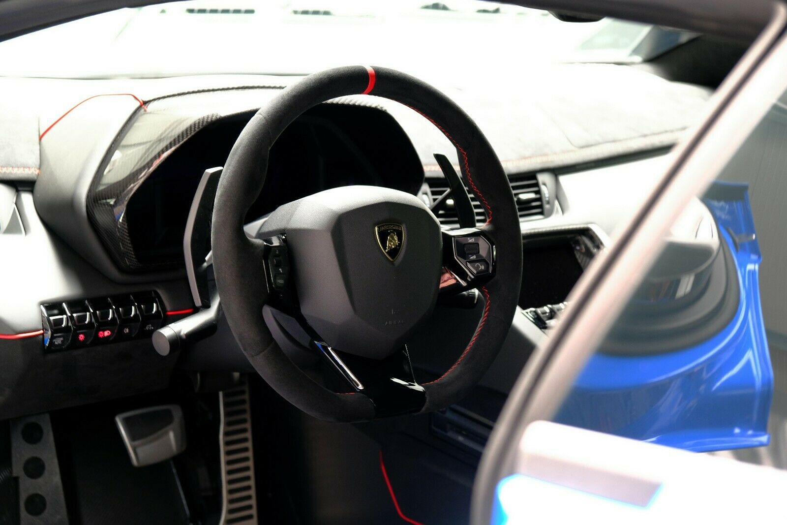 2019 Lamborghini Aventador SVJ, 16/20