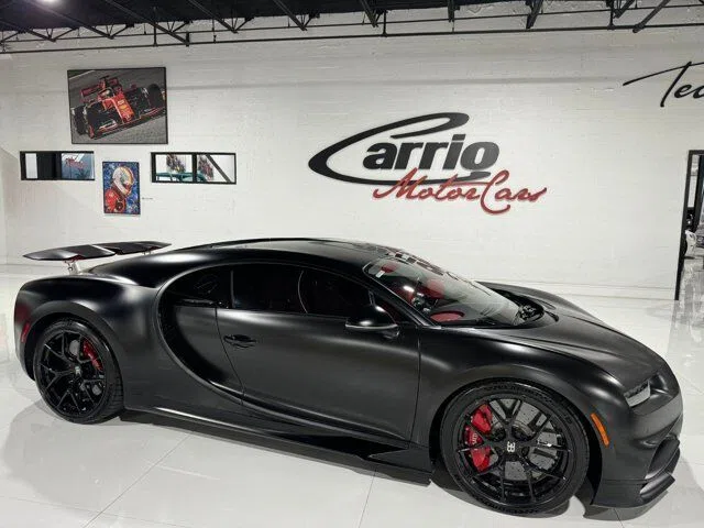 2019 Bugatti Chiron for sale, exterior, Black