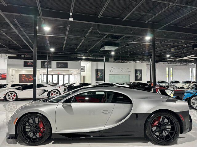 2023 Bugatti Chiron Pur Sport, 19/22