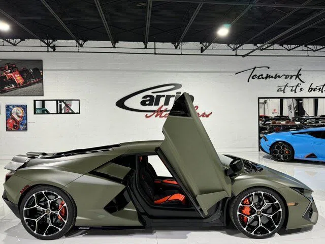 2024 Lamborghini Revuelto for sale, exterior