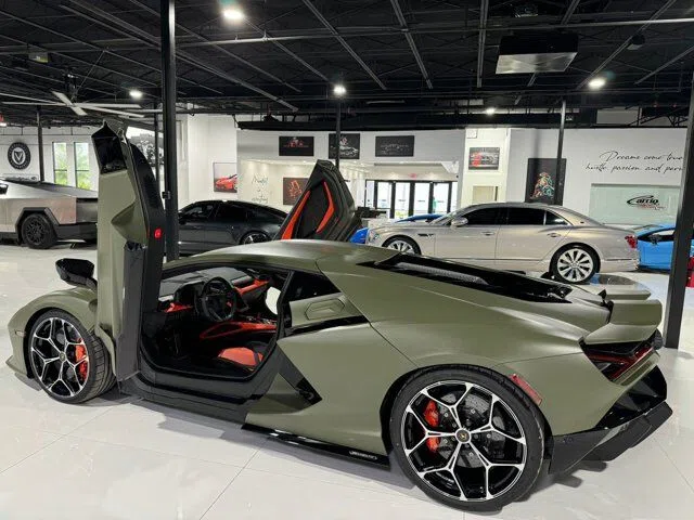 2024 Lamborghini Revuelto for sale, exterior