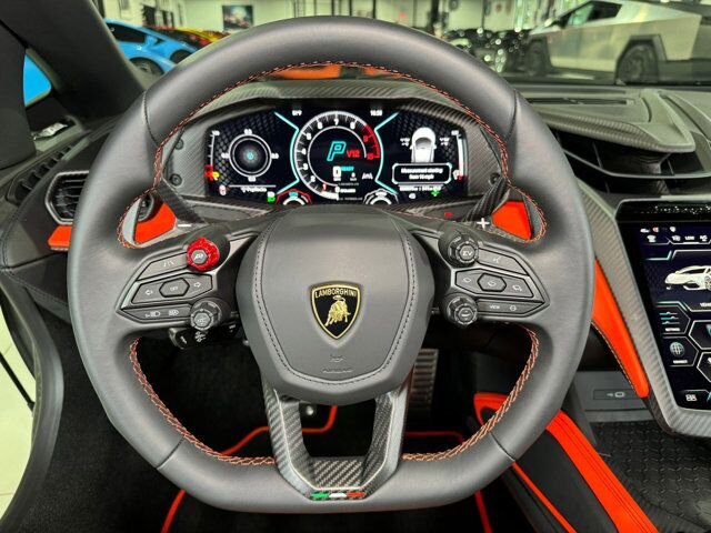 2024 Lamborghini Revuelto, 11/16