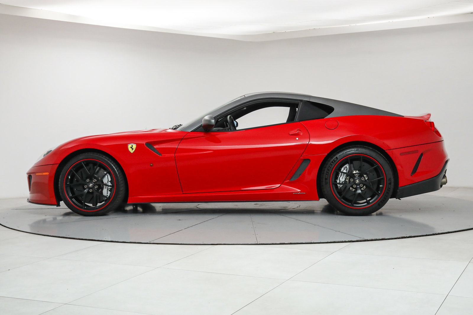 2011 Ferrari 599 GTO, 10/20