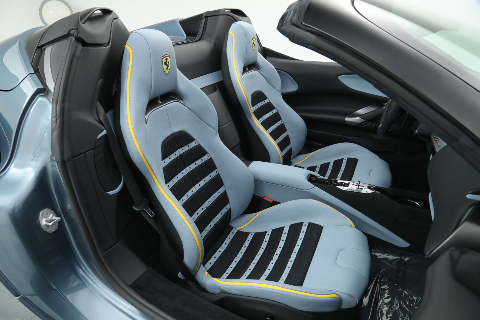 2023 Ferrari SF90 Spider, 7/20