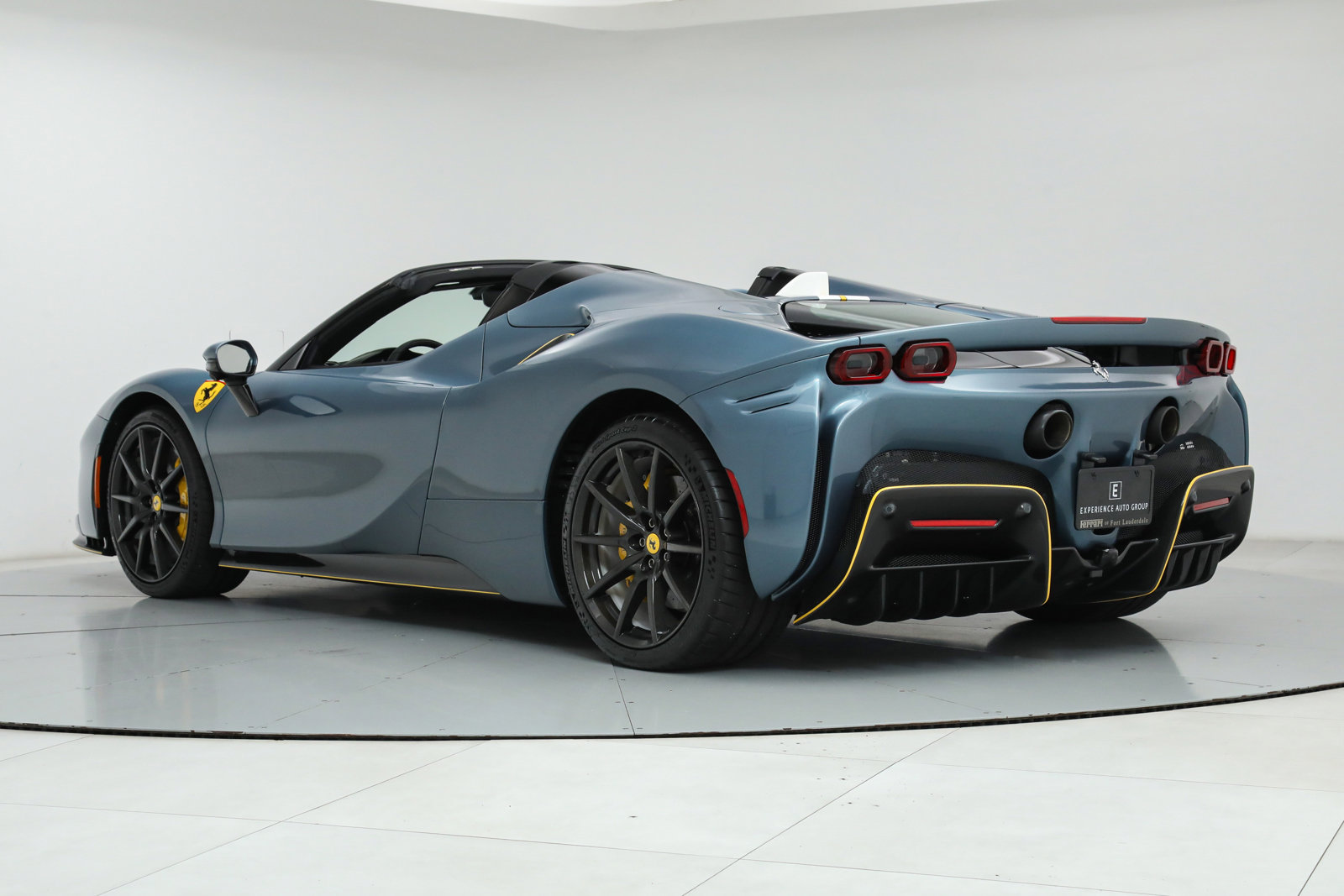 2023 Ferrari SF90 Spider, 15/20