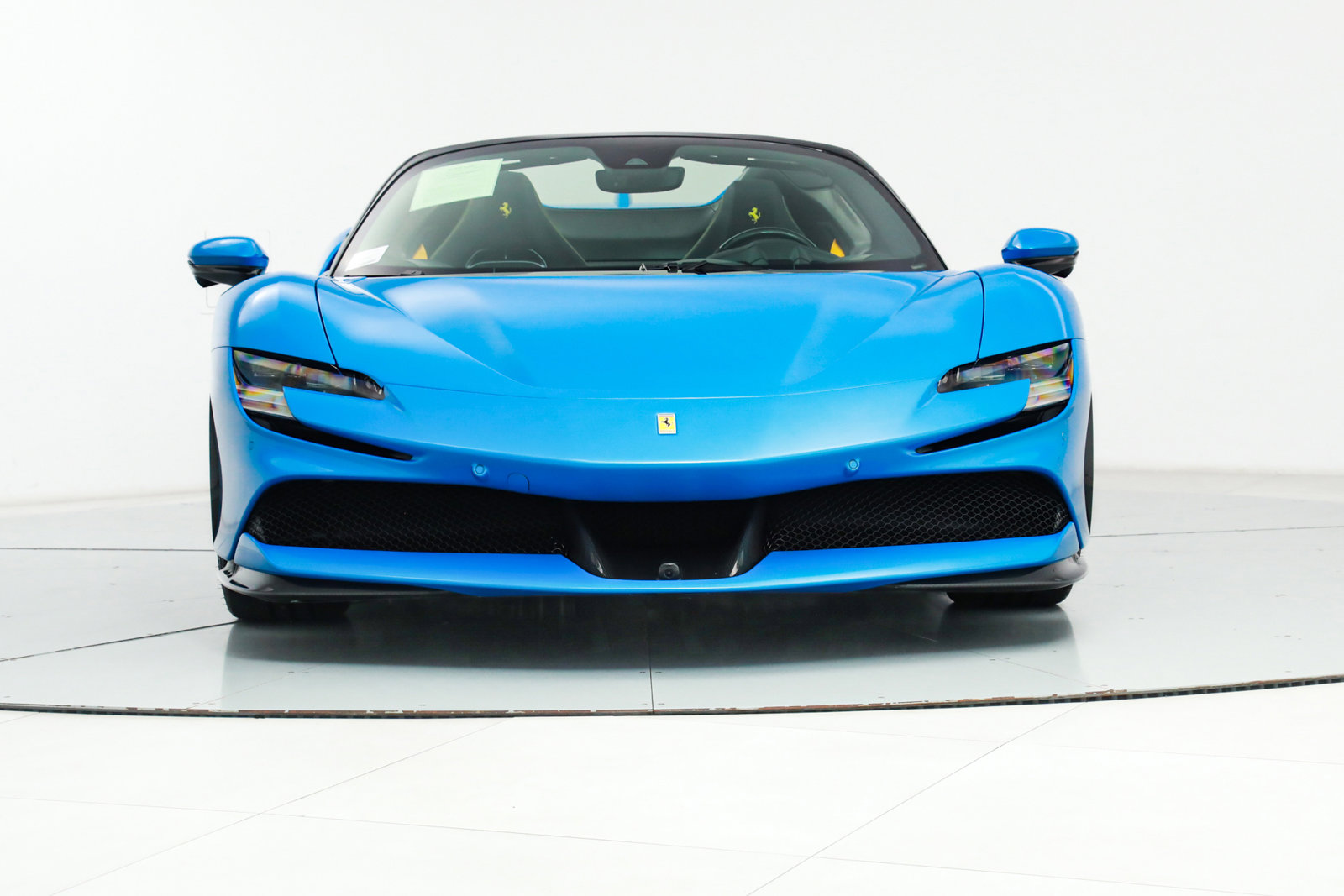 2023 SF90 Spider, 8/17