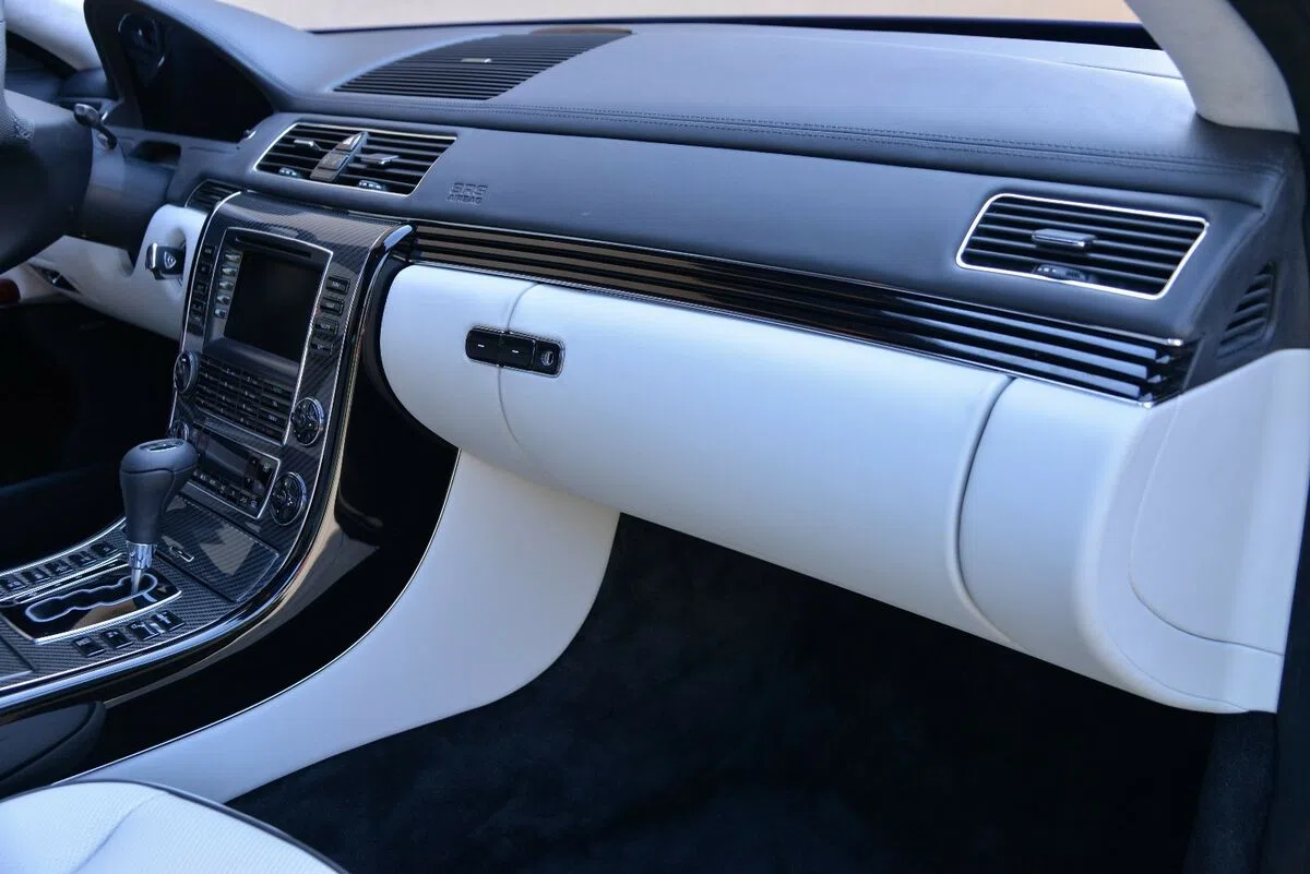 2008 Maybach 57 S Xenatec Coupé interior, Grau