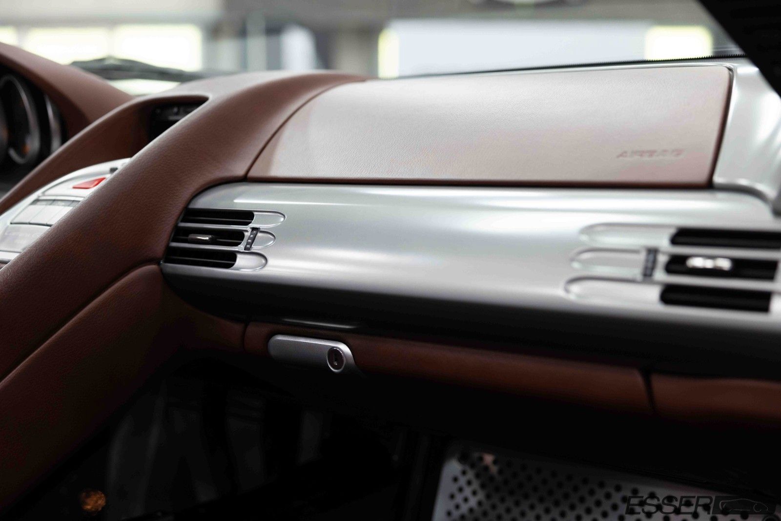 2004 Porsche Carrera GT, 13/20