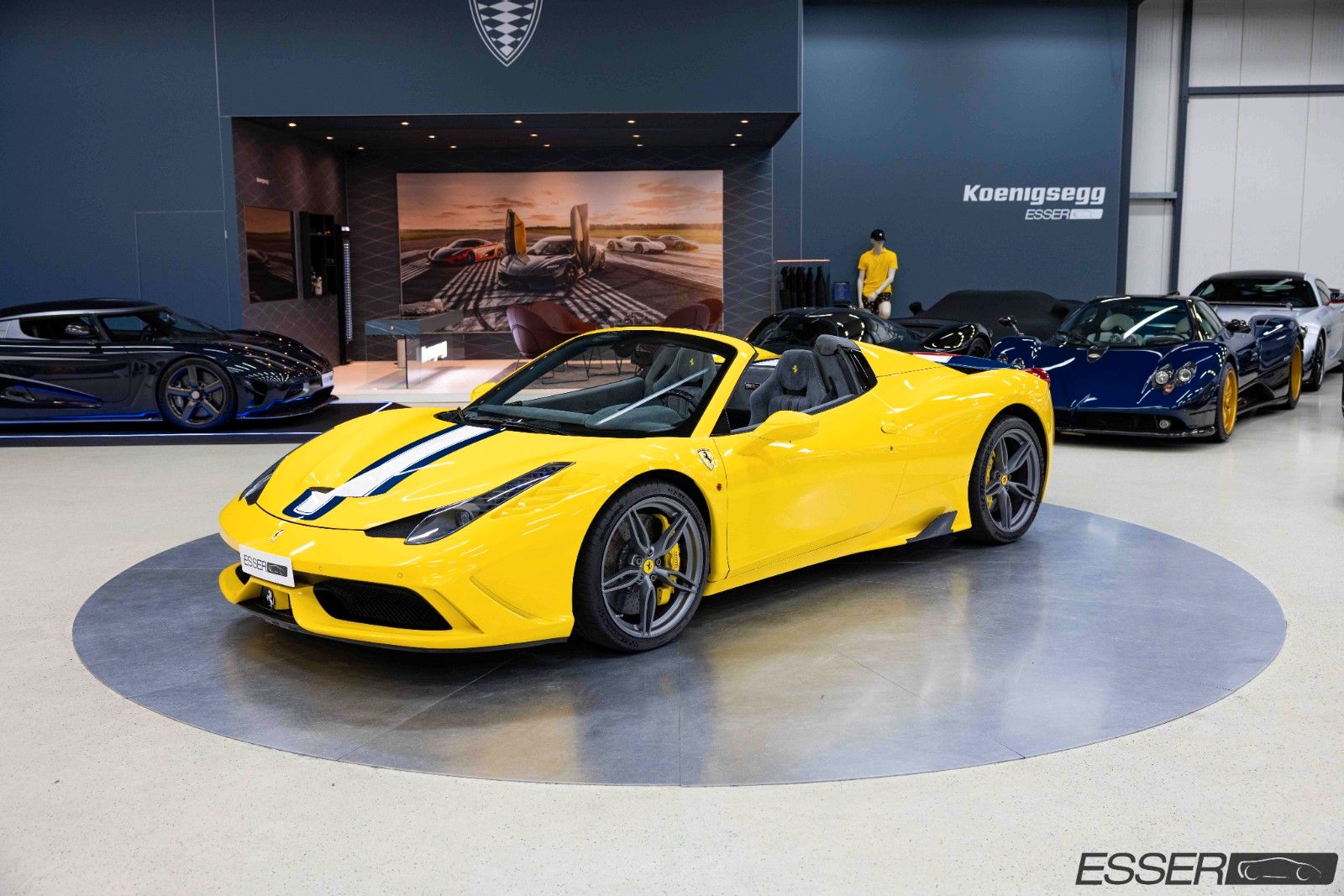 2015 Ferrari 458 Speciale A, 4/24