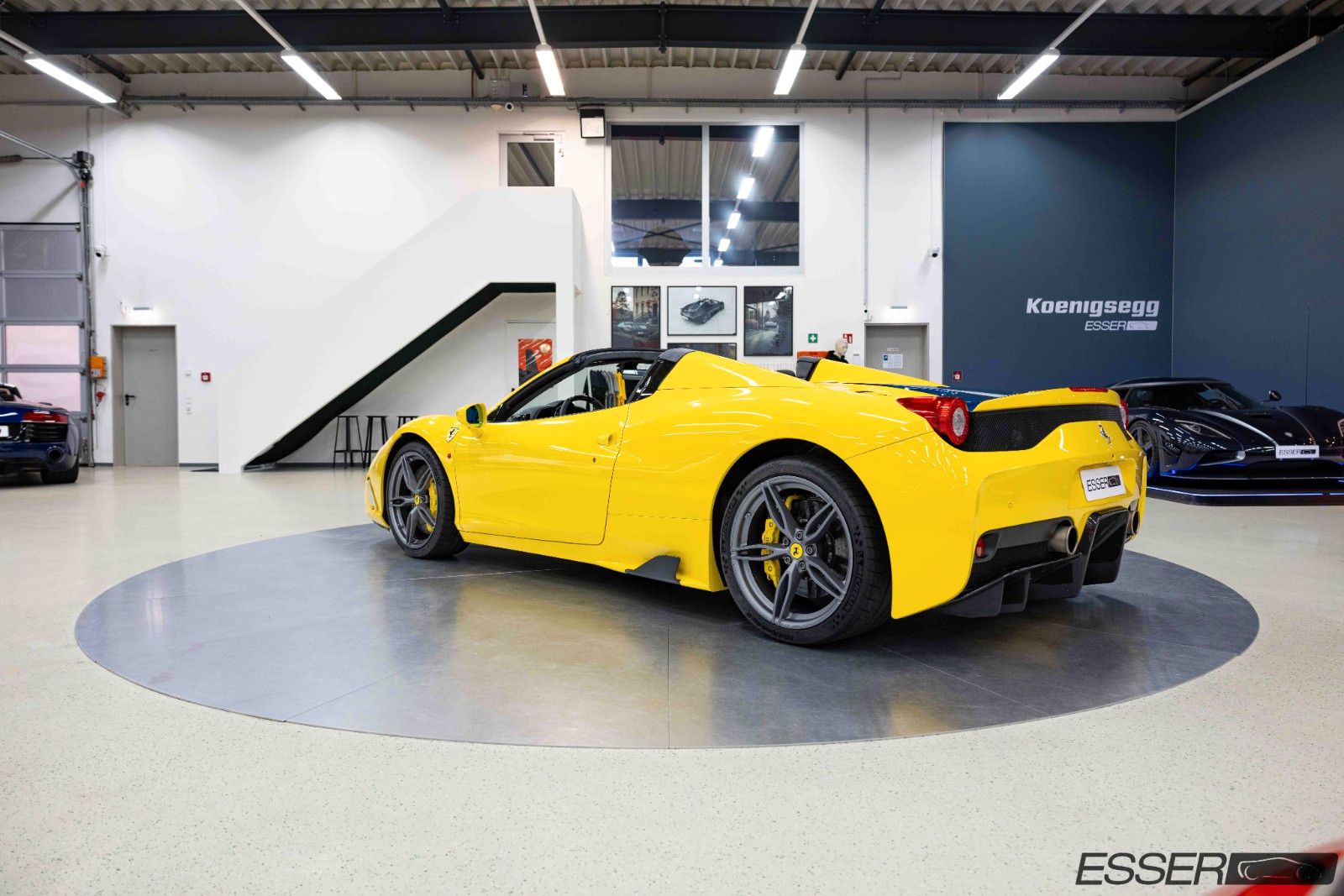 2015 Ferrari 458 Speciale A, 16/24