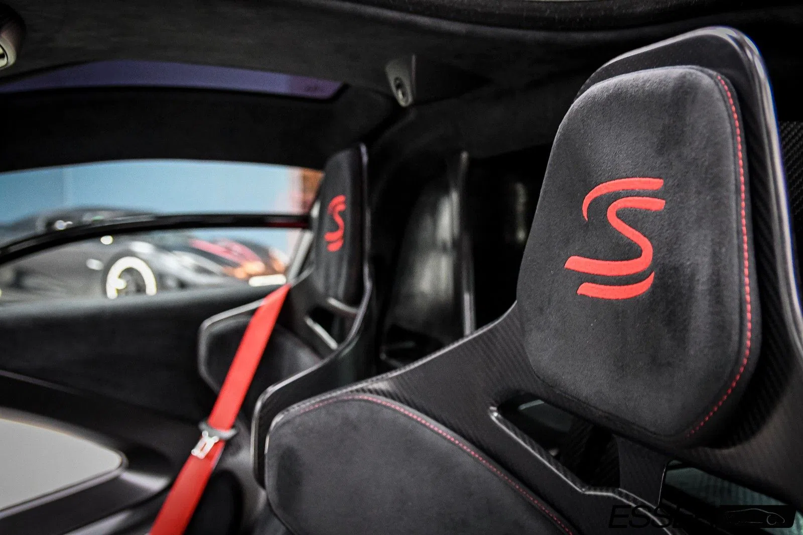 2019 McLaren Senna interior, Alcantara