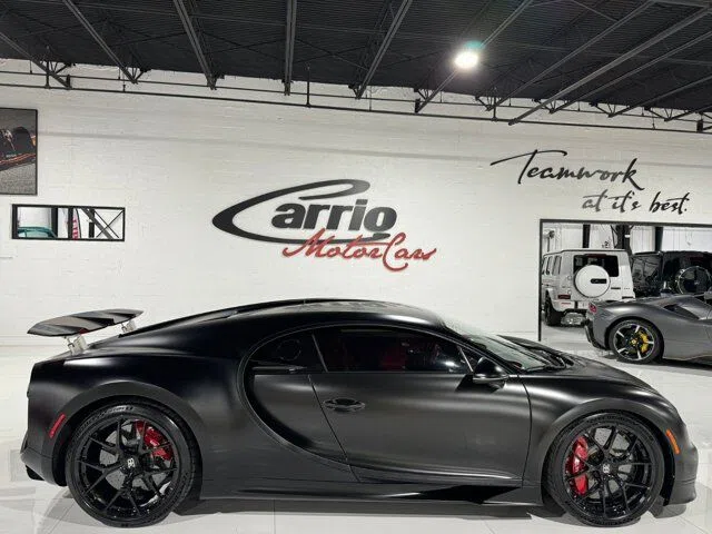 2019 Bugatti Chiron for sale, exterior, Black