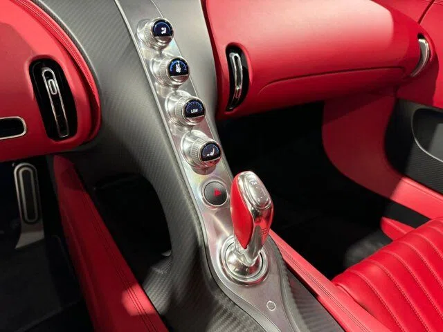 2019 Bugatti Chiron interior, center console