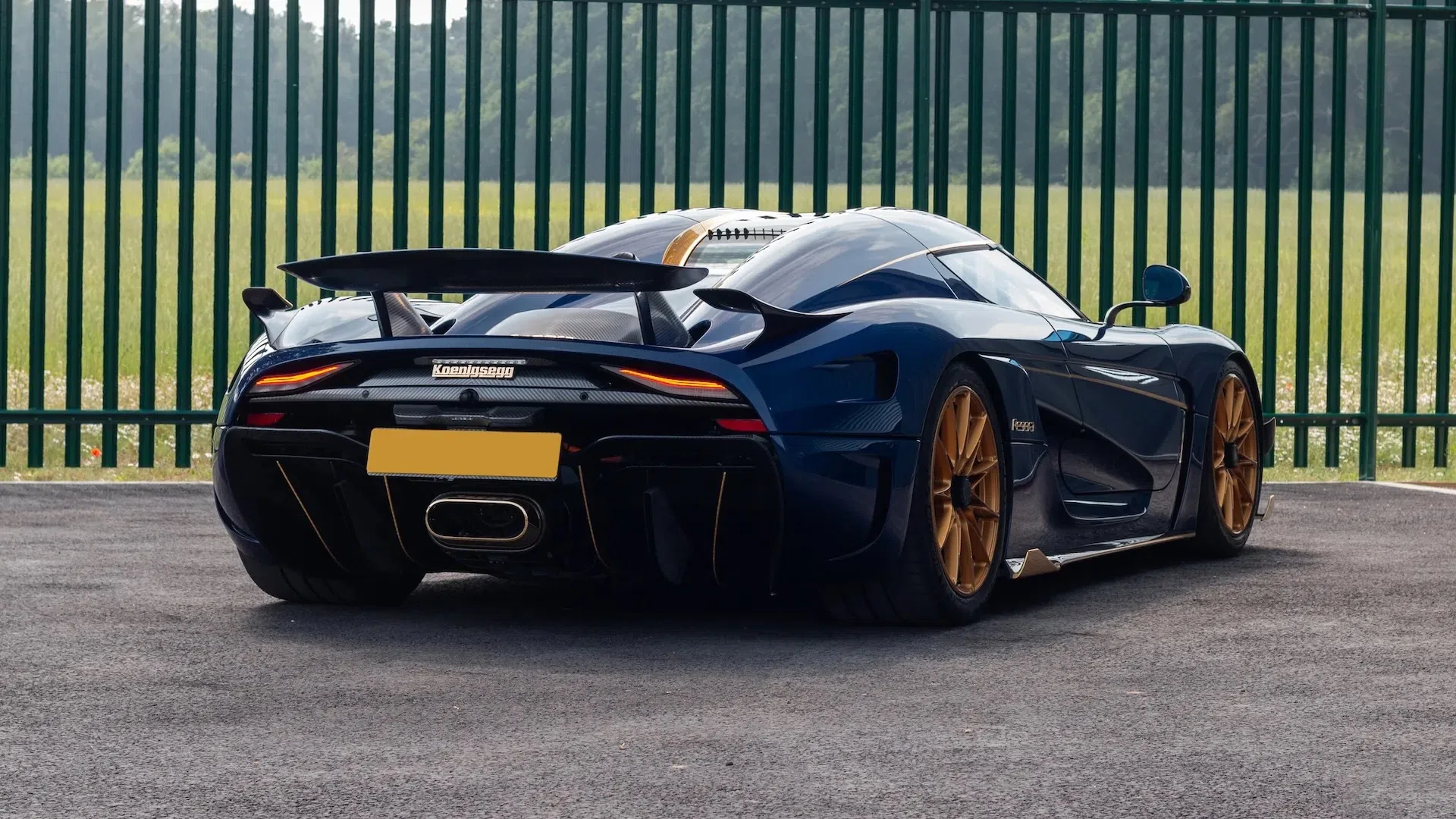 2020 Koenigsegg Regera for sale, exterior, Blue Tinted Carbon with Gold Stripes