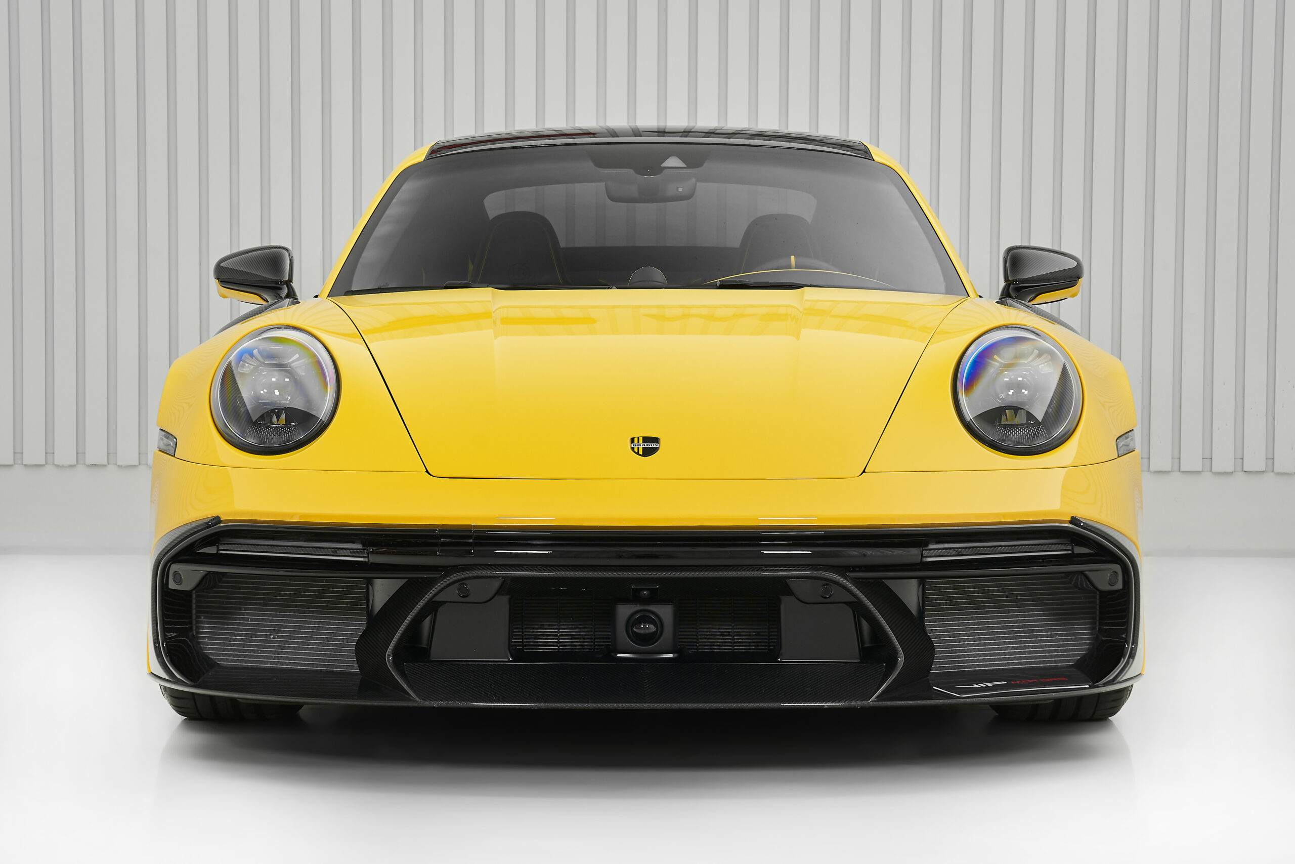 2023 BRABUS 900 Rocket R, 2/19