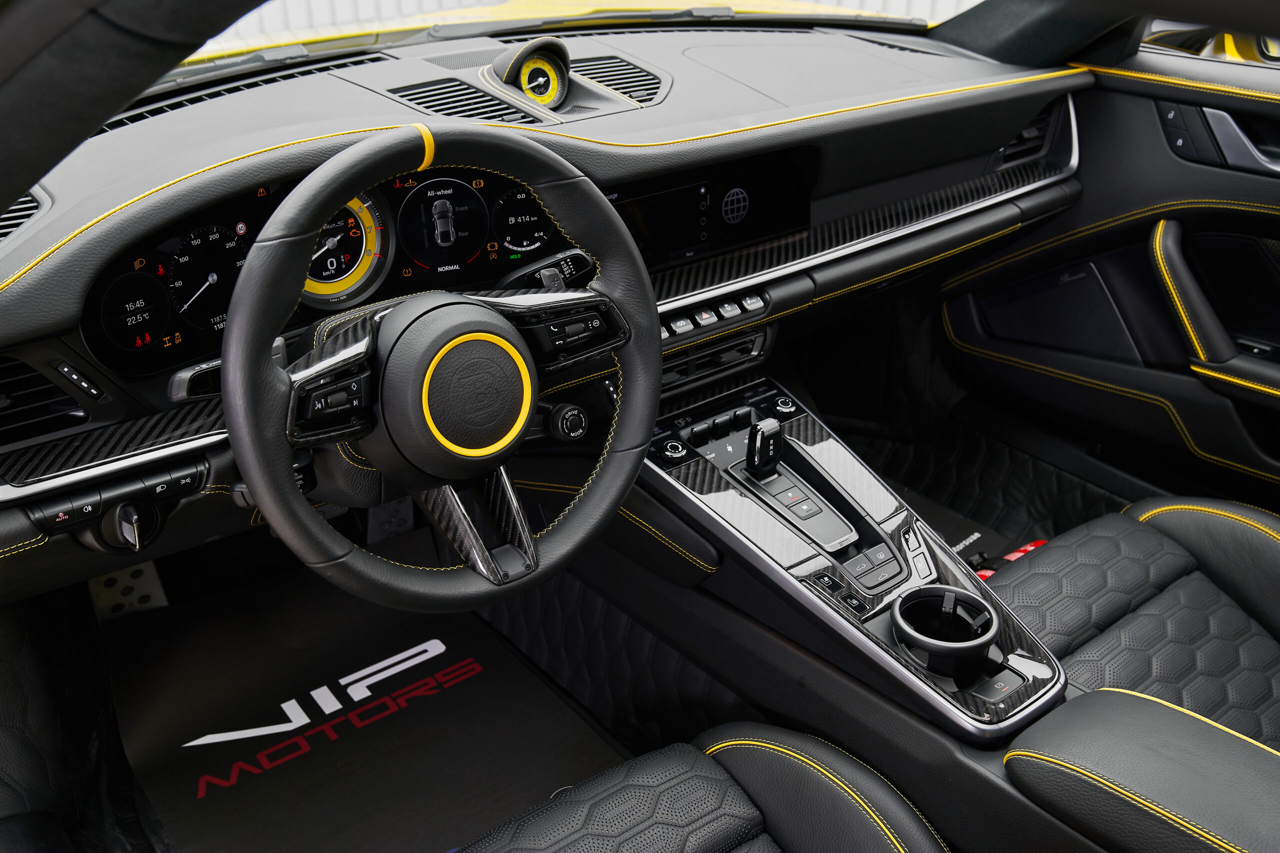 2023 BRABUS 900 Rocket R, 17/19