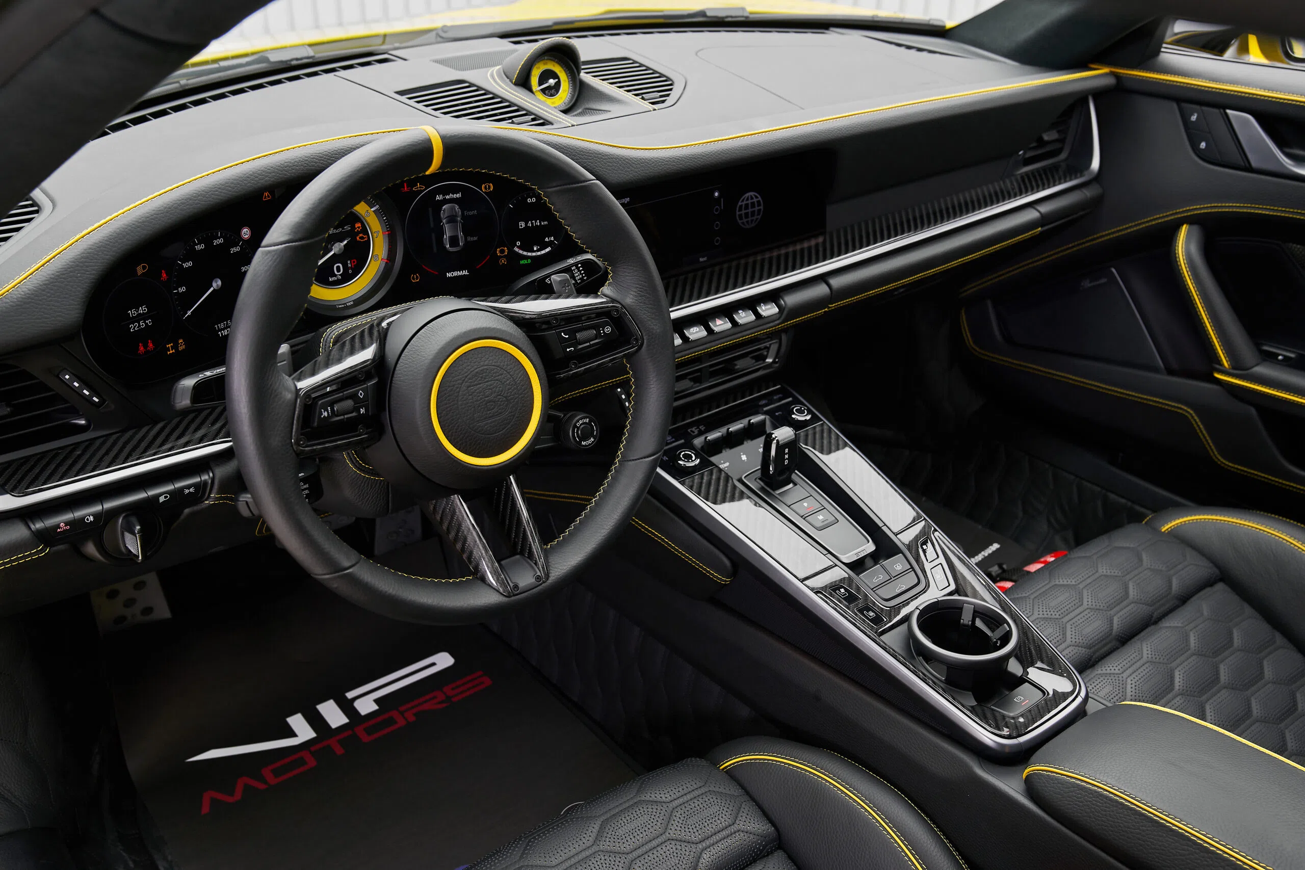 2023 BRABUS 900 Rocket R interior