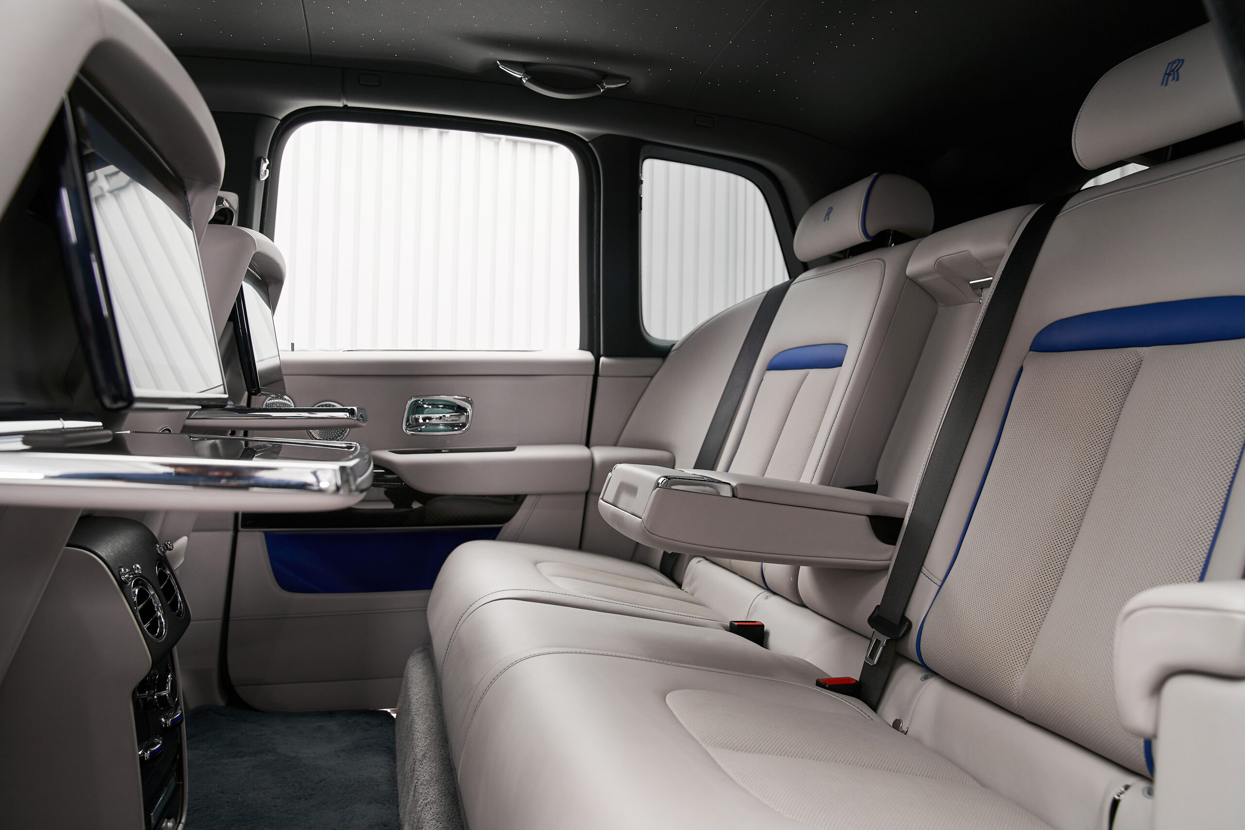 2021 Rolls-Royce Cullinan Black Badge, 13/13