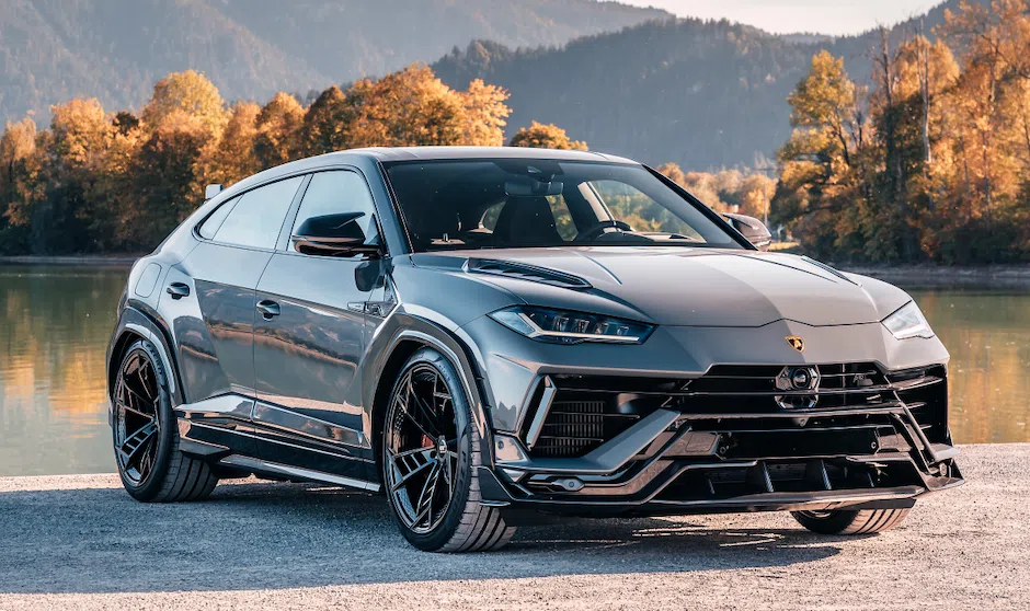 ABT Urus Scatenato, front three-quarter view