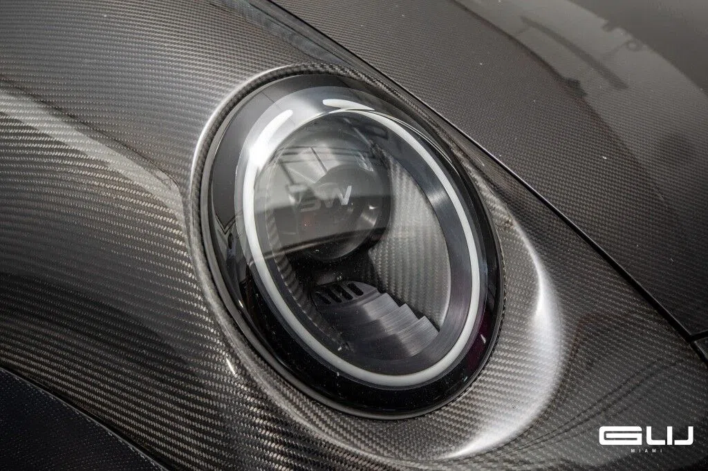 1995 Porsche 911 Remastered by Gunther Werks for sale, exterior, Exposed Carbon Fiber