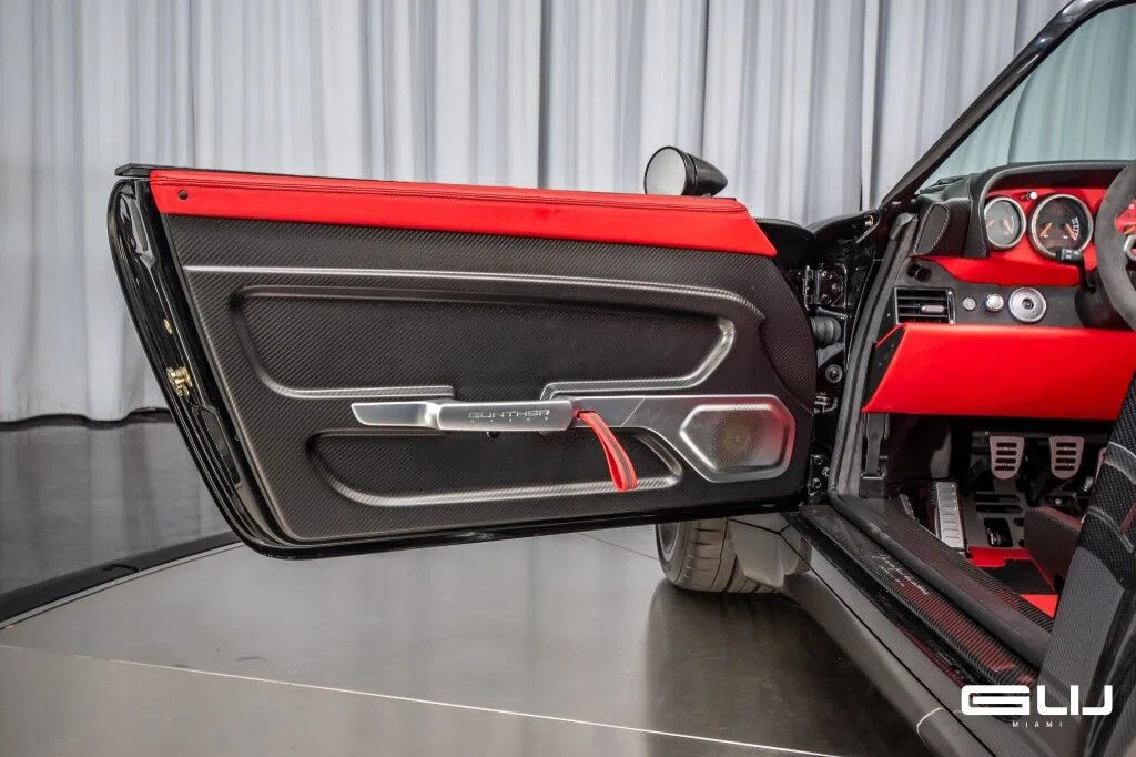 1995 Porsche 911 Remastered by Gunther Werks interior, door panel