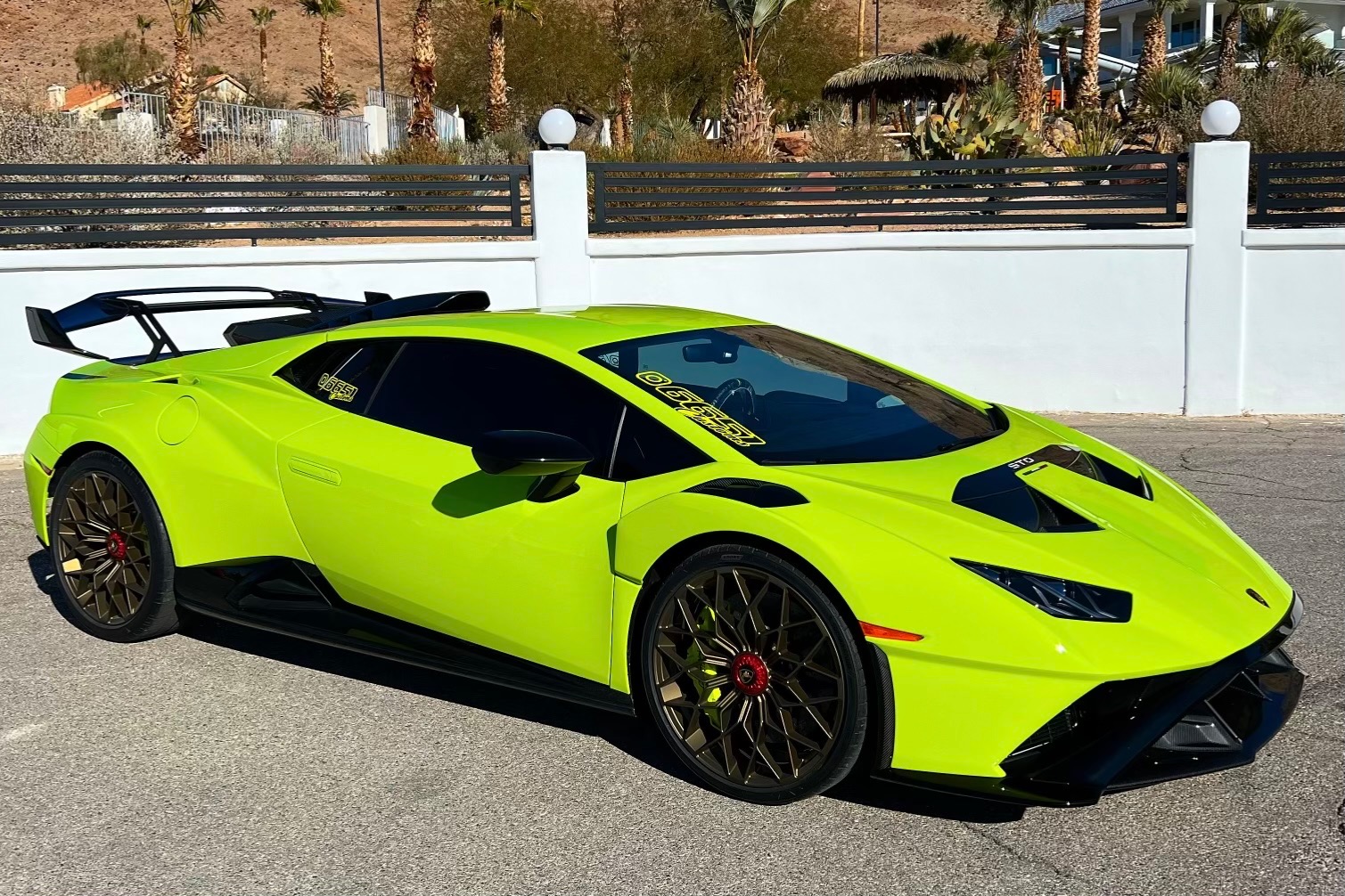 2023 Lamborghini Huracán STO