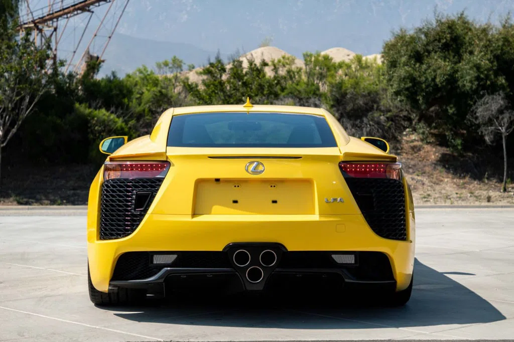 2012 Lexus LFA, 6/20