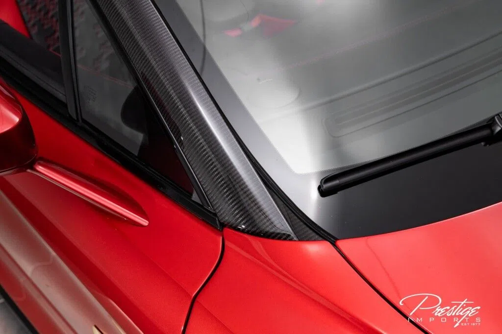 2018 Aston Martin Vanquish Zagato Volante, detail