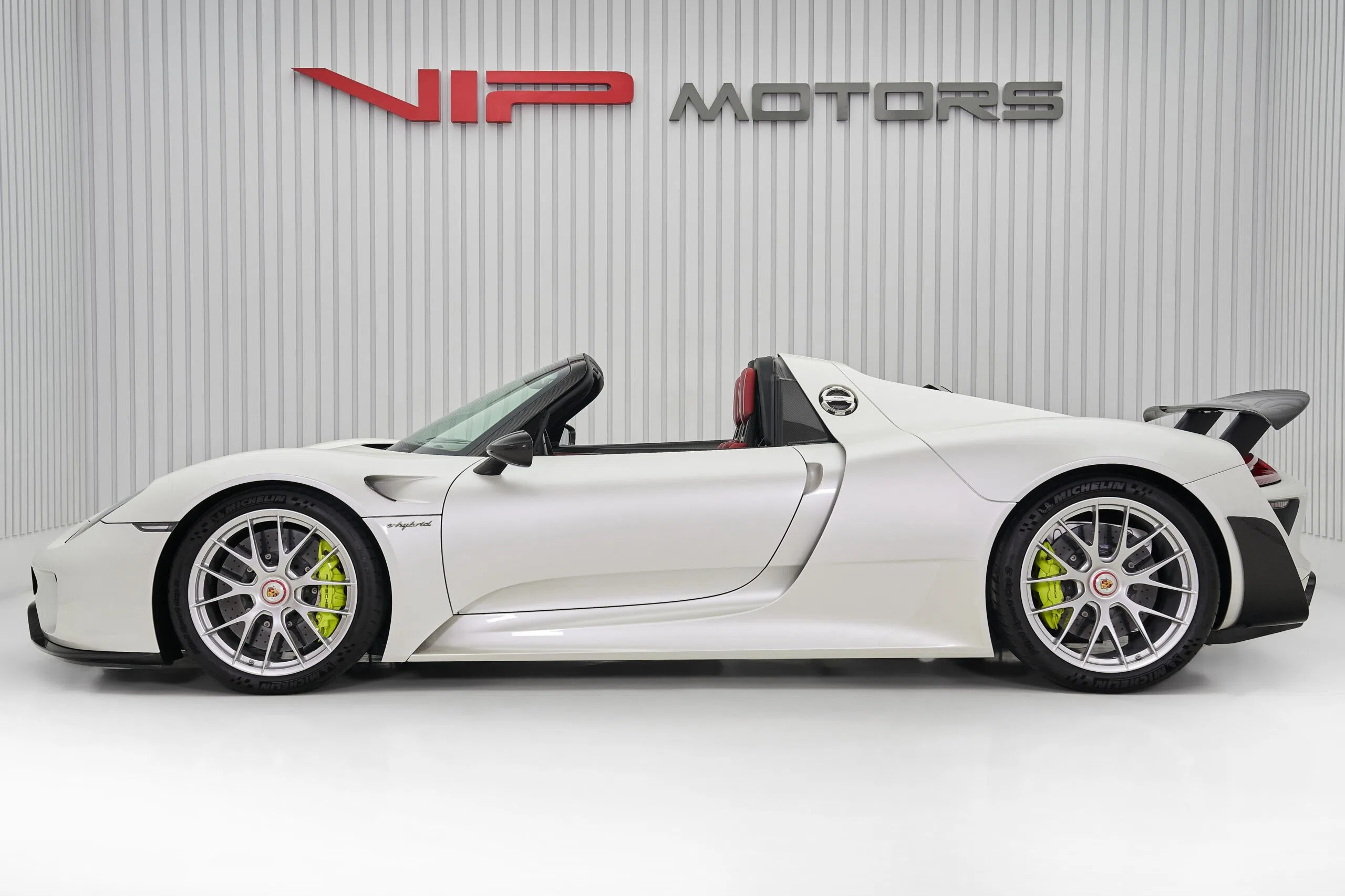 2015 Porsche 918 Spyder Weissach Package for sale, exterior