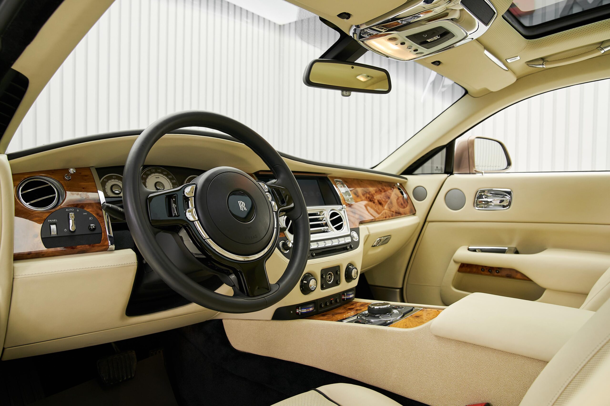 2014 Rolls-Royce Wraith, 9/12