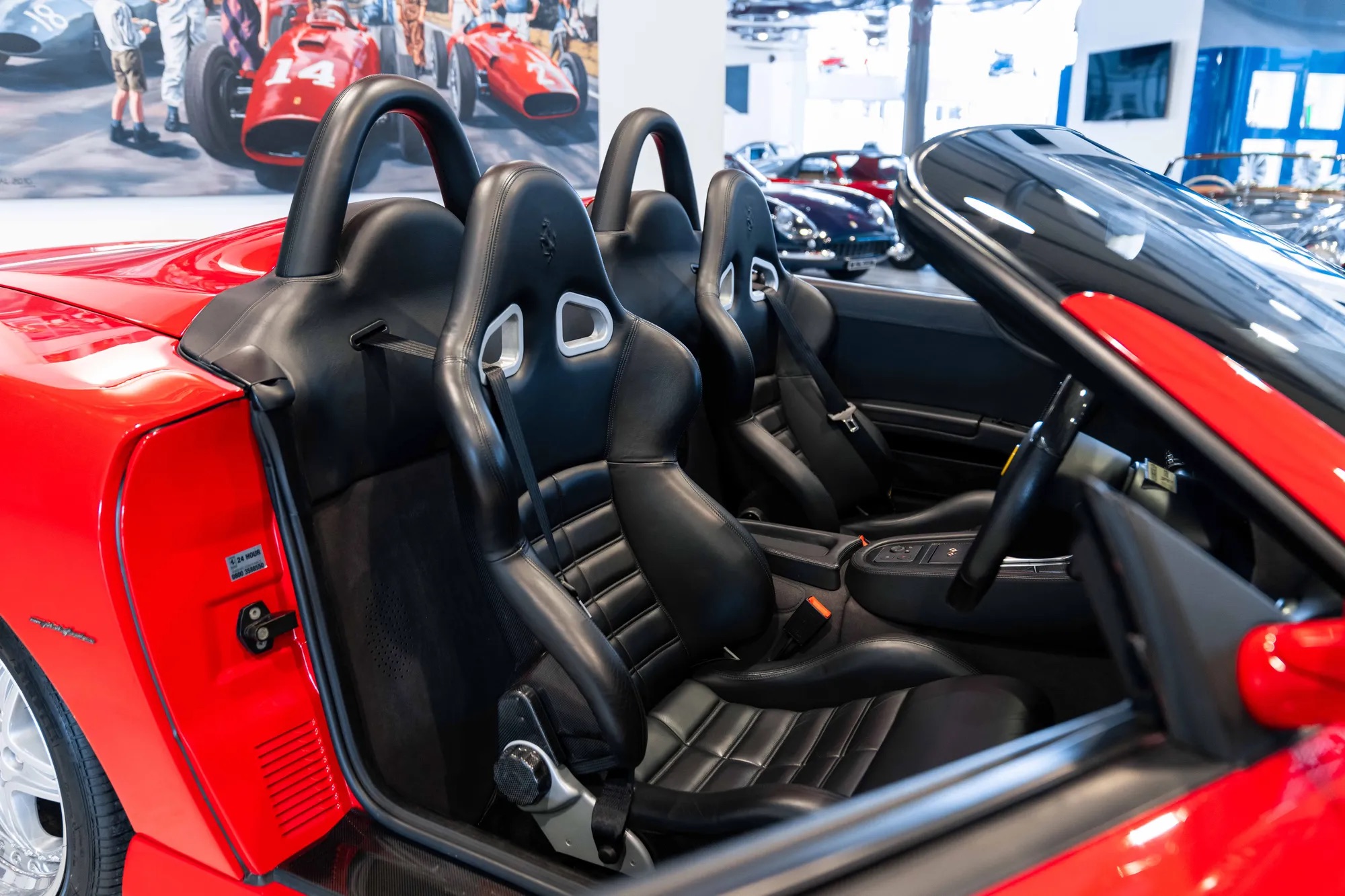 2001 Ferrari 550 Barchetta Pininfarina, 16/20