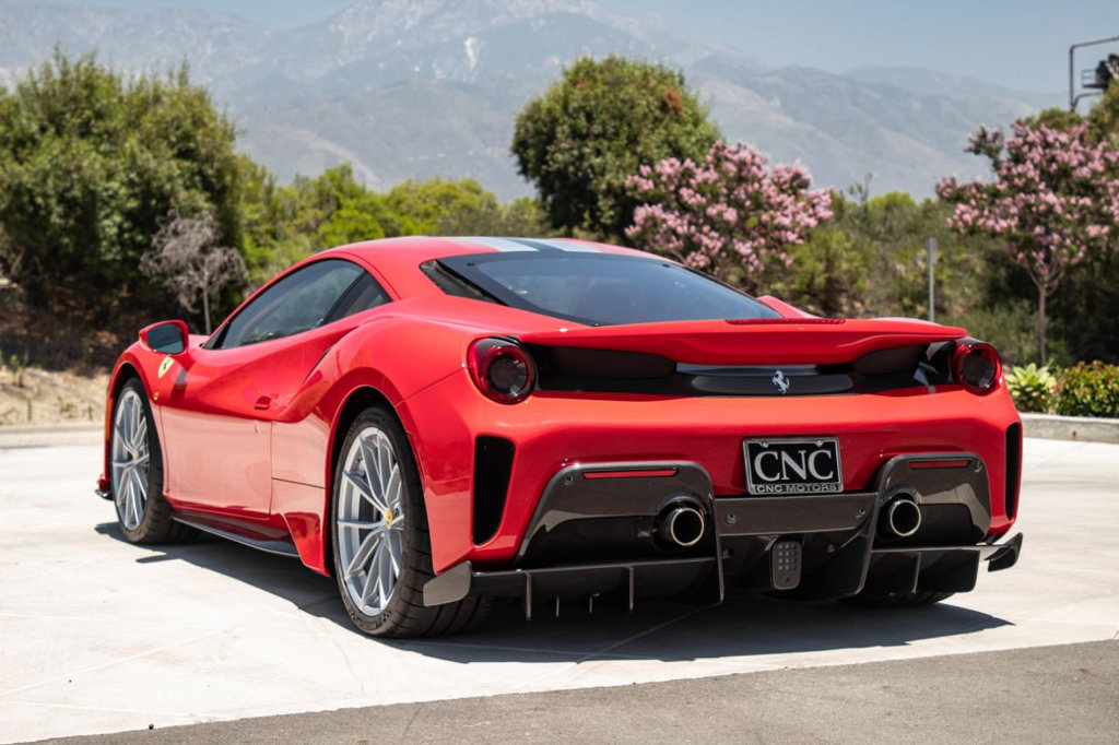 2019 Ferrari 488 Pista, 6/20
