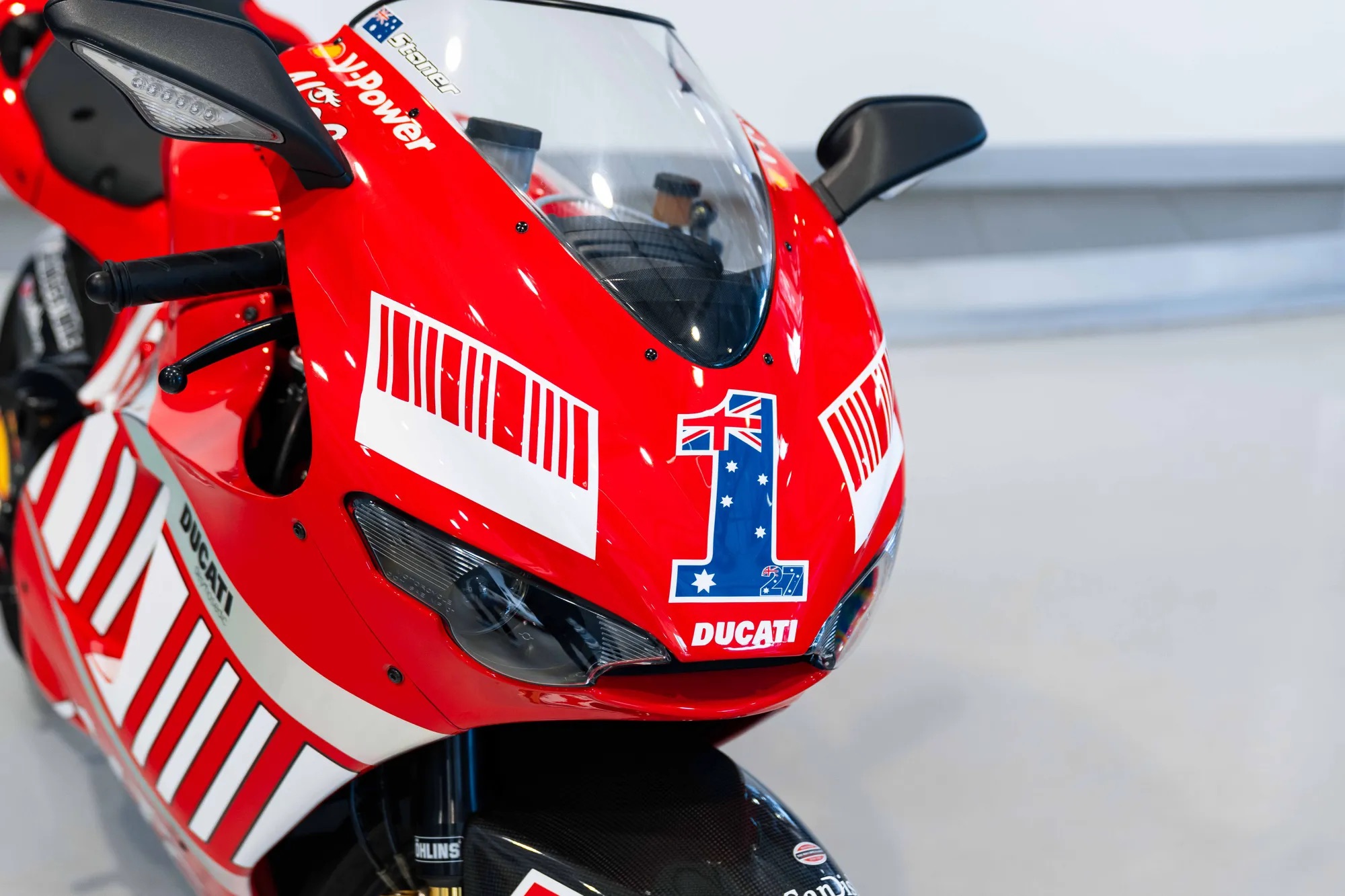 2008 Ducati Desmosedici RR team version, 16/18