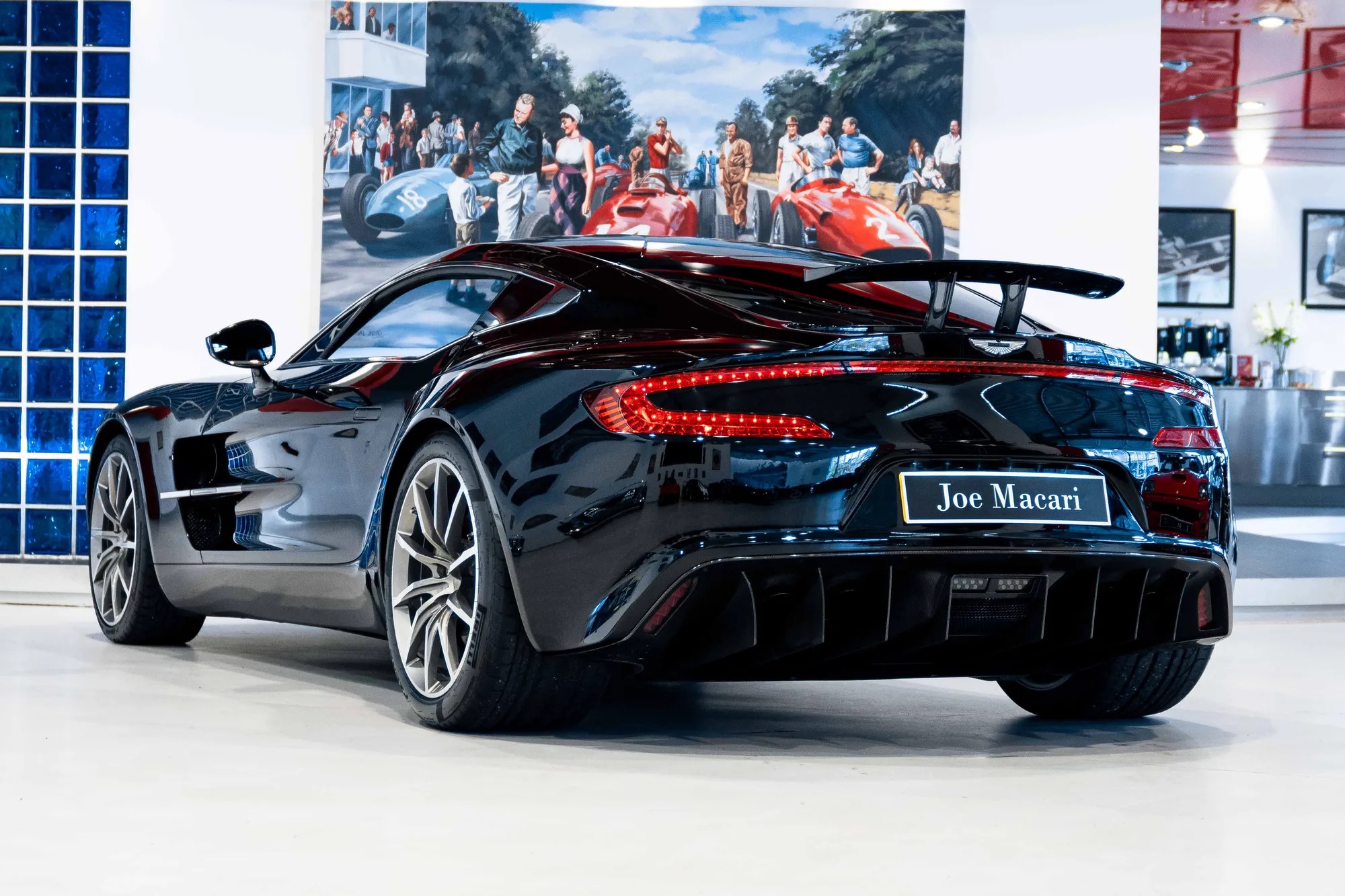 2011 Aston Martin One-77, 16/20