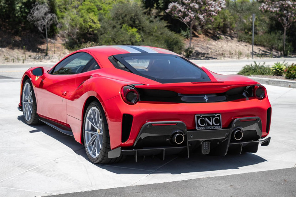 2019 Ferrari 488 Pista, 10/20
