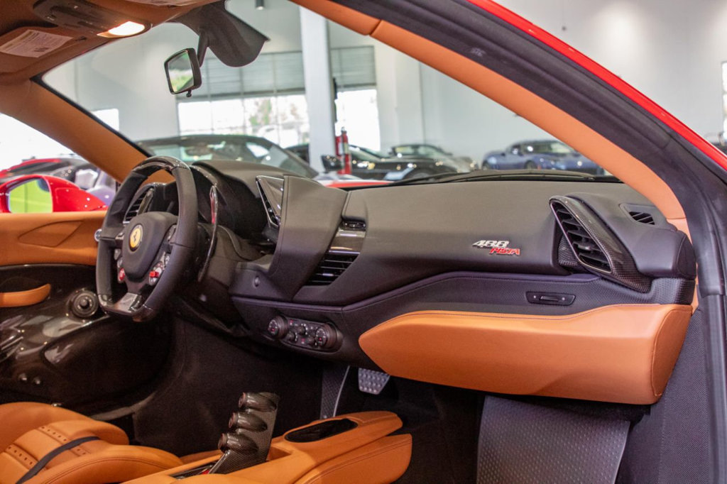 2019 Ferrari 488 Pista, 12/20