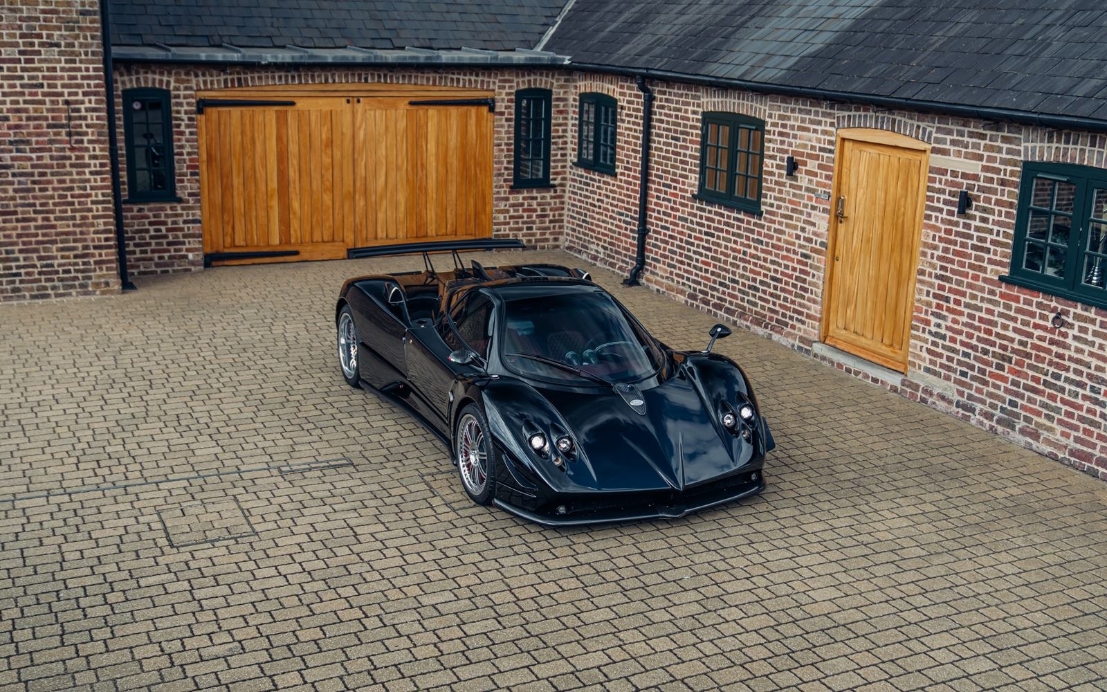 2003 Pagani Zonda Nero, 3/20