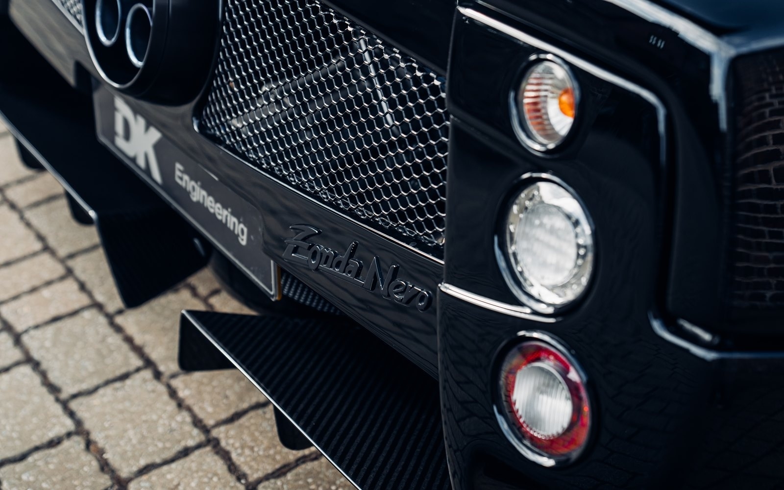 2003 Pagani Zonda Nero, 19/20