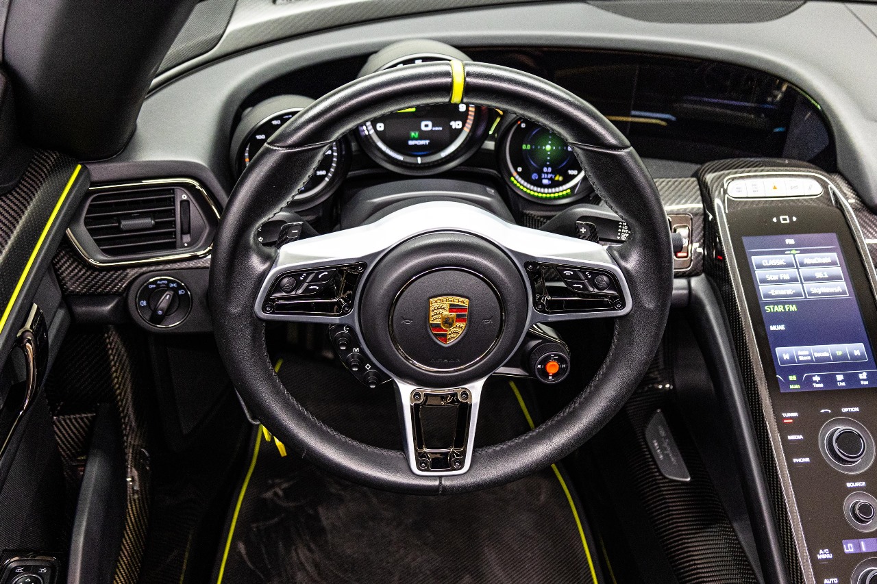 2015 Porsche 918 Spyder, 9/20